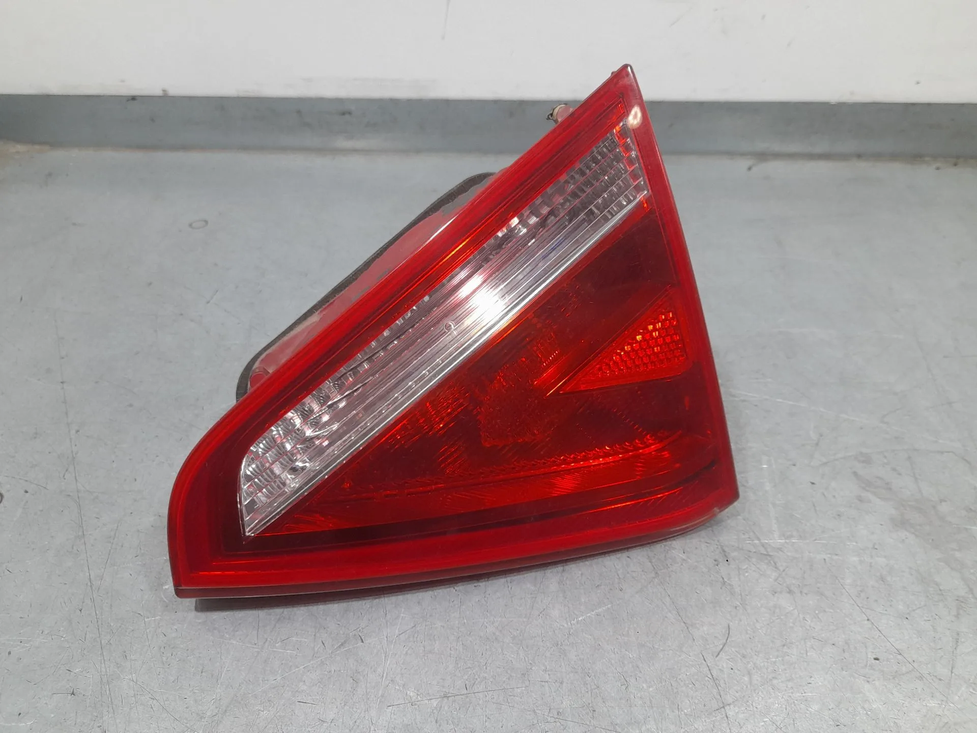 Piloto Trasero Derecho Interior para Audi A5 (8T3)