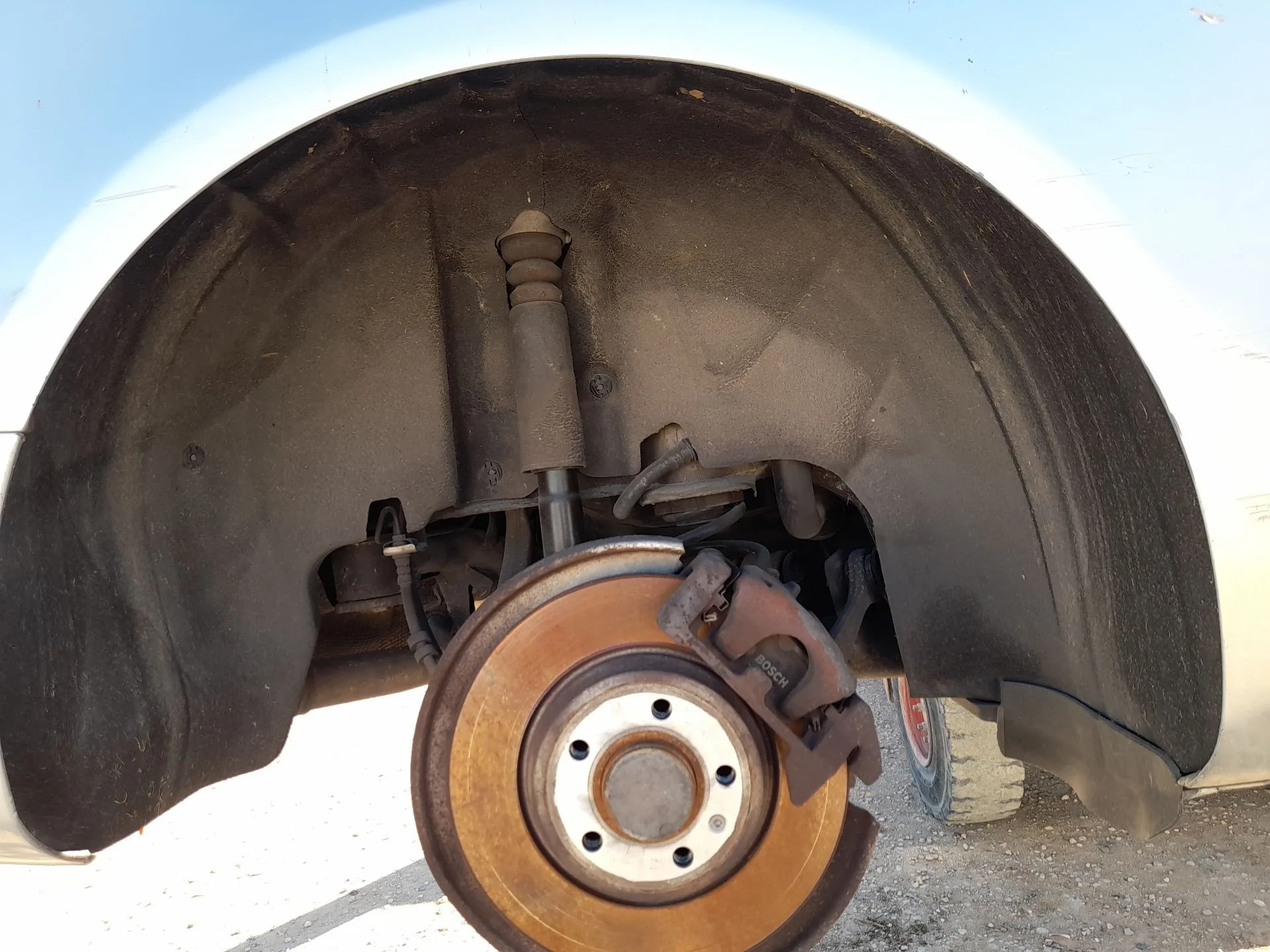 Plastico Pase Rueda Tras. Dch. para Audi A5 (8T3)