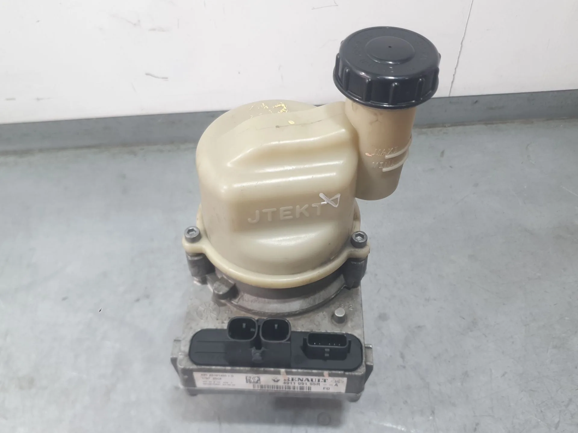 Bomba Direccion Electrica para Dacia Lodgy (Js_)