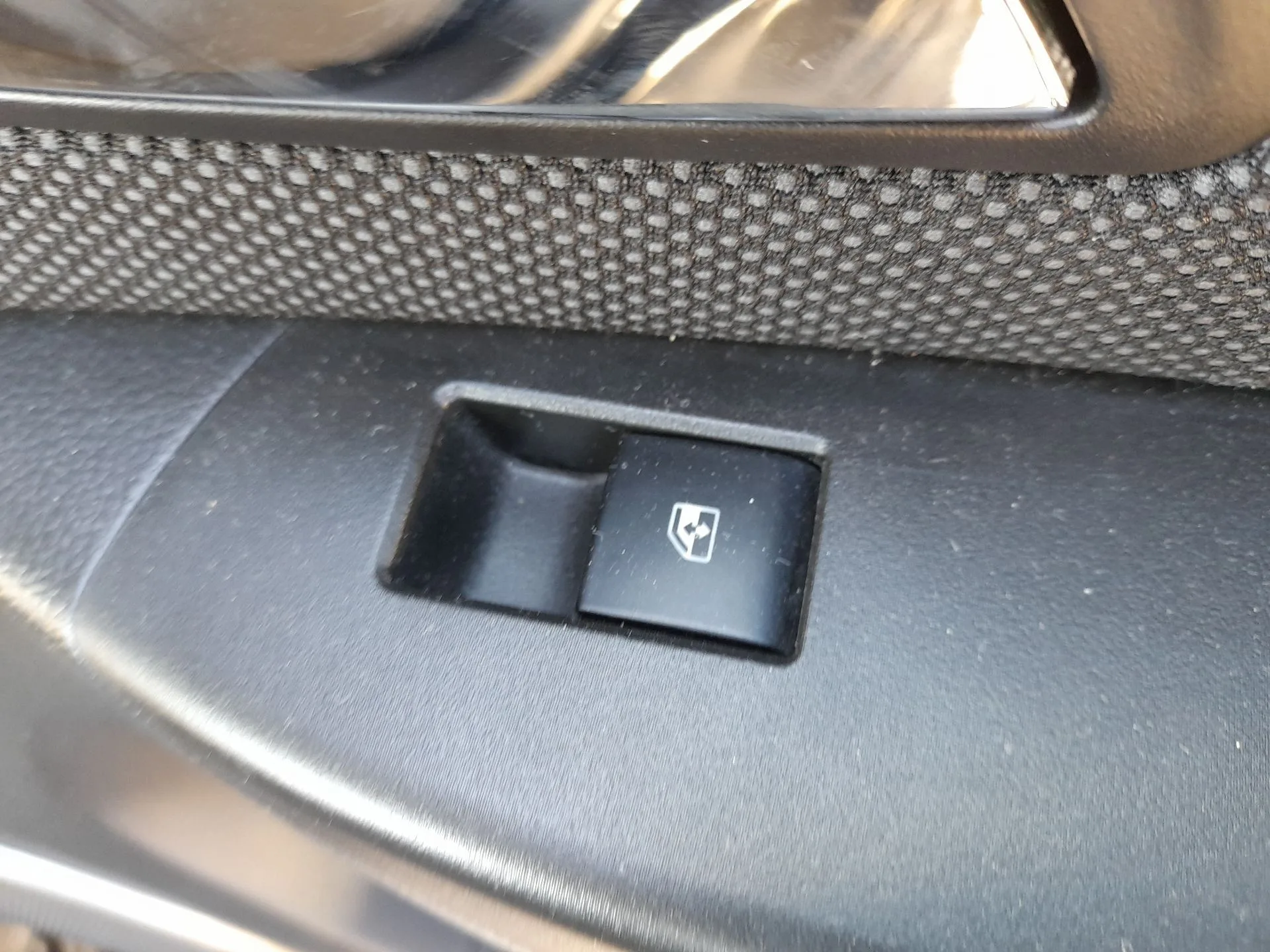 Mando Elevalunas Trasero Derecho para Chevrolet Cruze Hatchback (J305)
