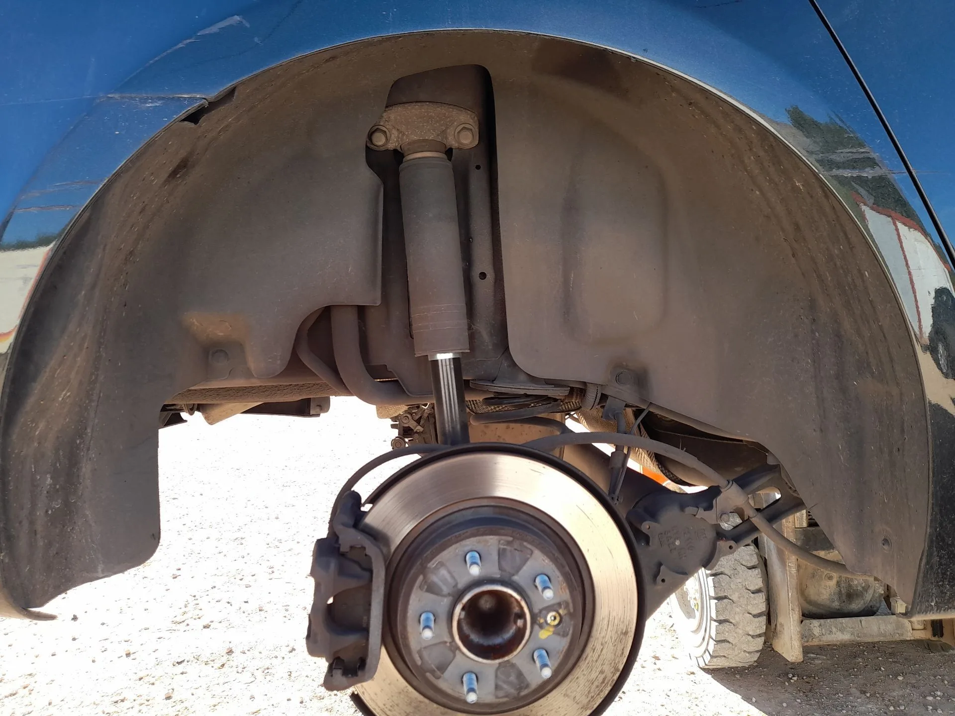Plastico Pase Rueda Tras. Dch. para Chevrolet Cruze Hatchback (J305)
