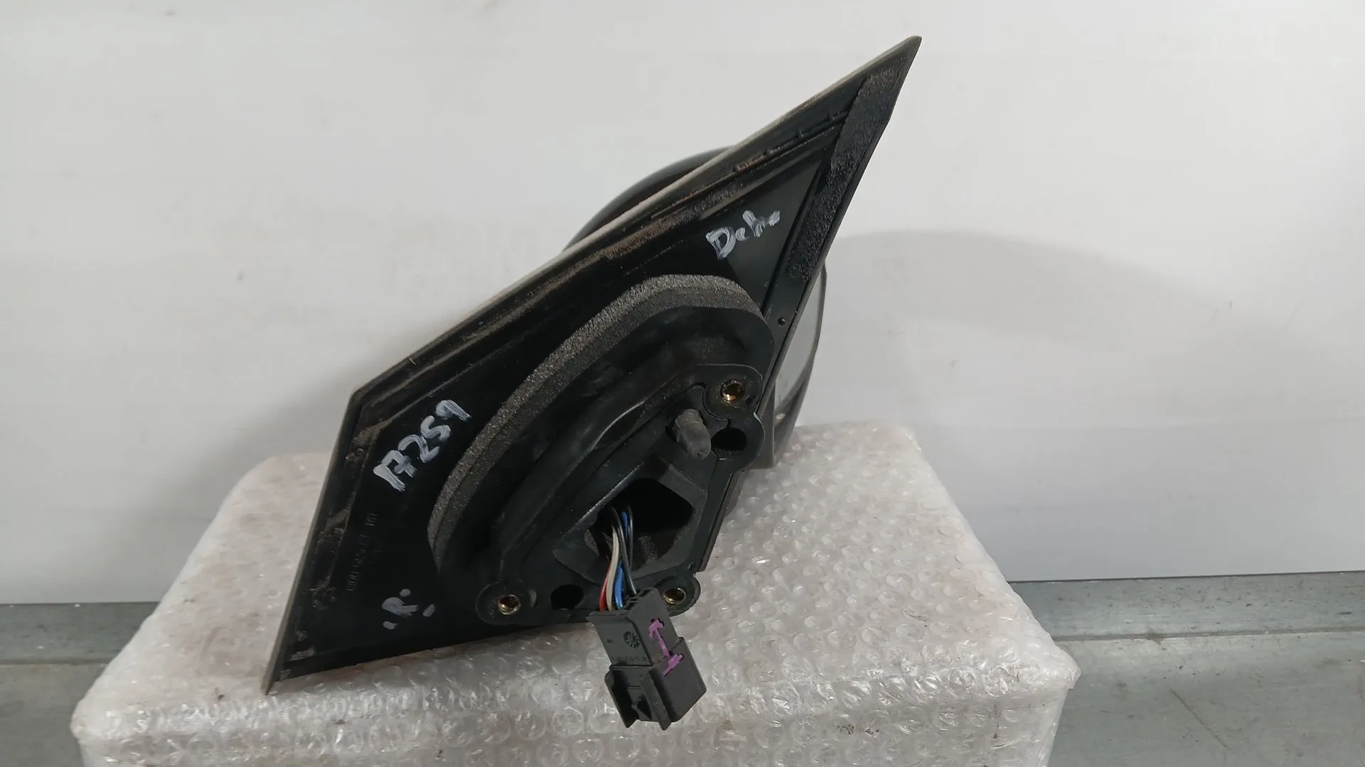 Retrovisor Derecho para Chevrolet Cruze Hatchback (J305)