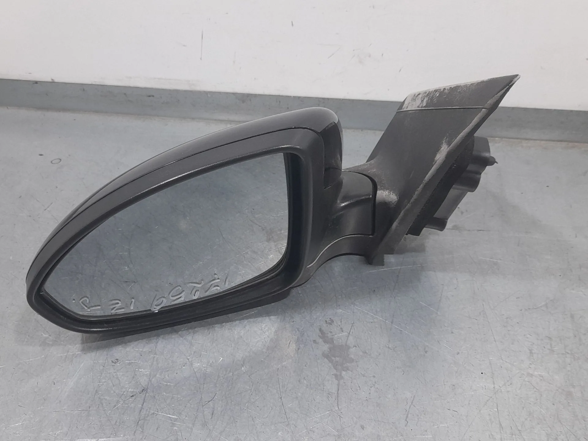 Retrovisor Izquierdo para Chevrolet Cruze Hatchback (J305)