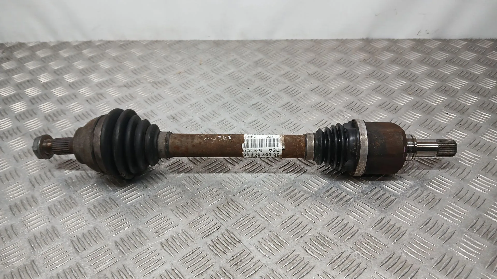 Transmision Delantera Izquierda para Peugeot Partner Tepee