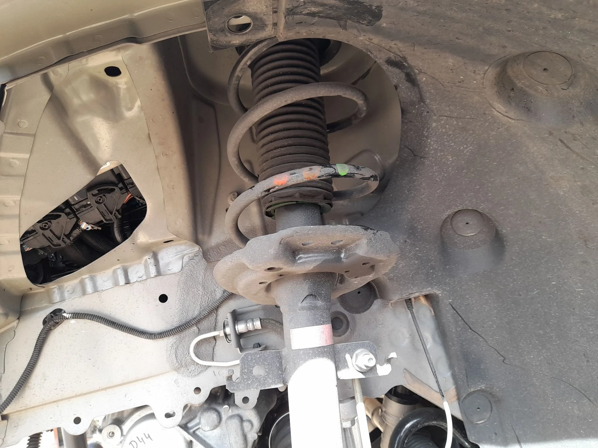 Amortiguador Delantero Izquierdo para Renault Captur Ii (Hf_)