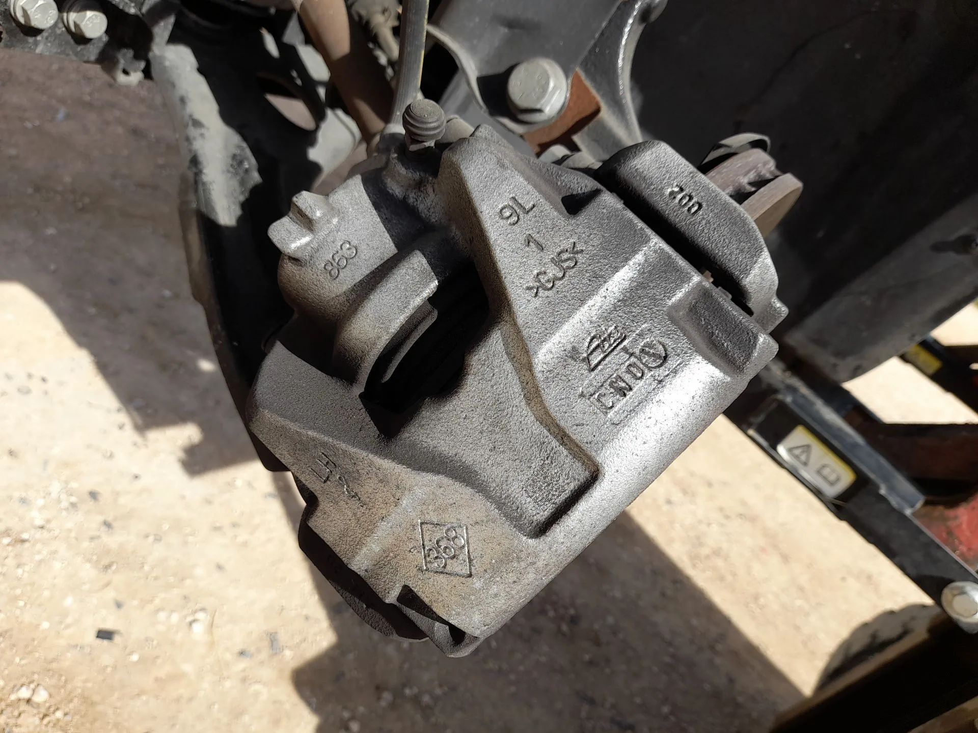 Pinza Freno Delantera Izquierda para Renault Captur Ii (Hf_)