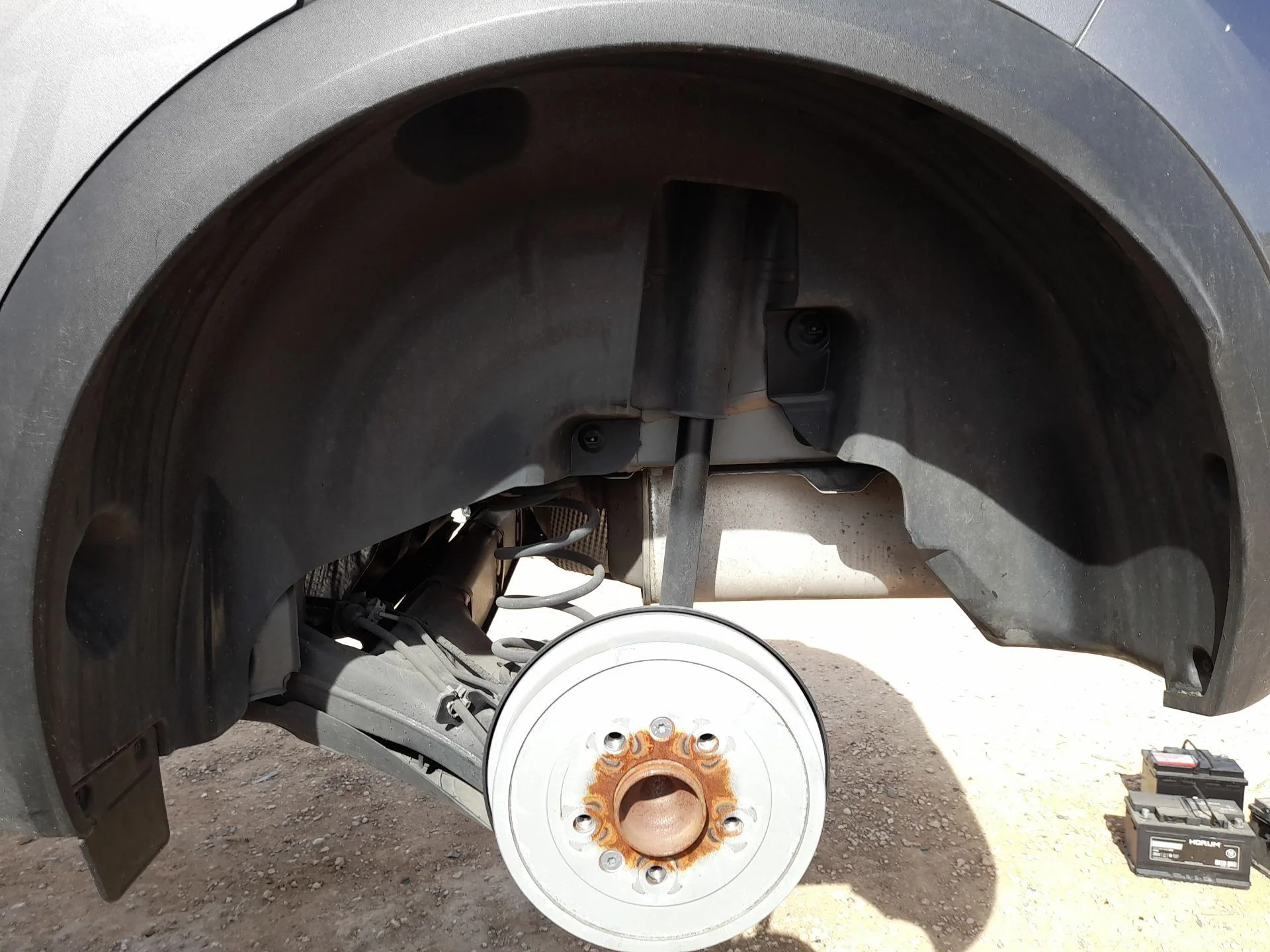 Plastico Pase Rueda Tras. Izq. para Renault Captur Ii (Hf_)