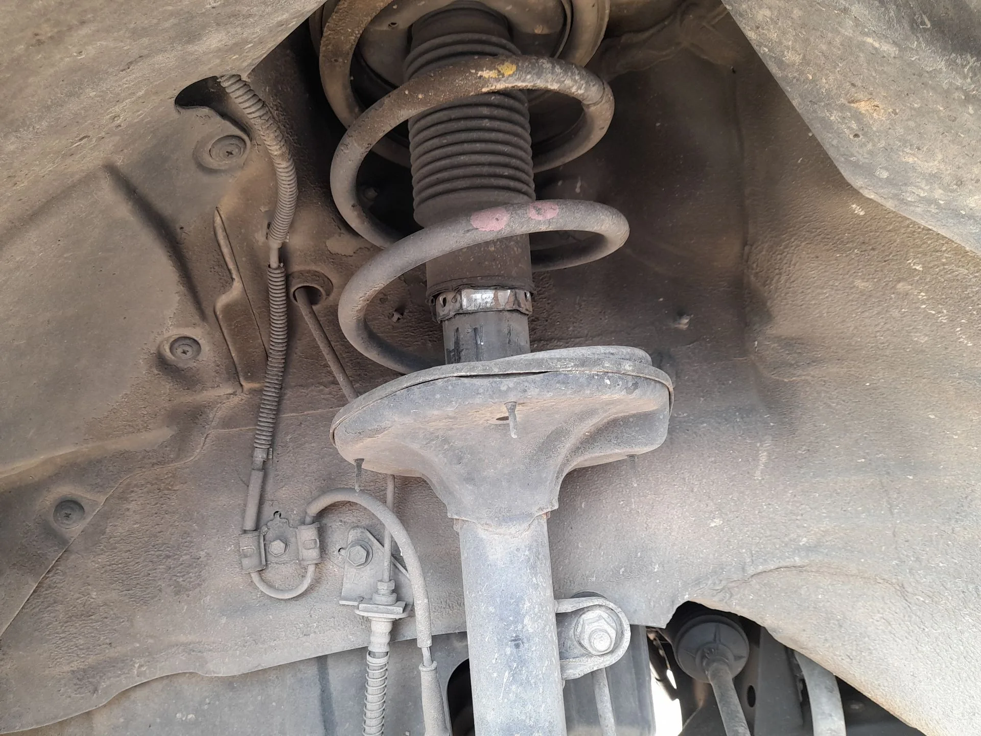 Amortiguador Delantero Izquierdo para Hyundai Tucson (Jm)