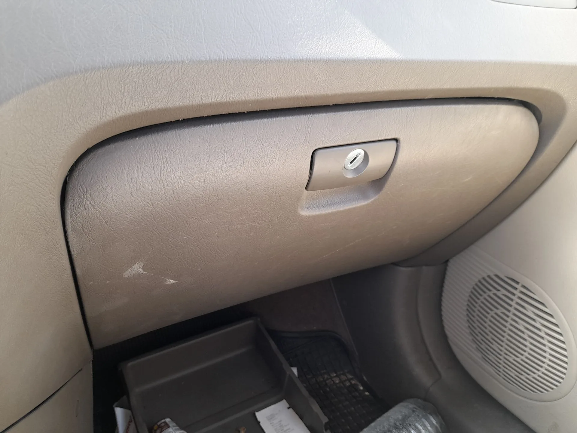 Guantera para Hyundai Tucson (Jm)