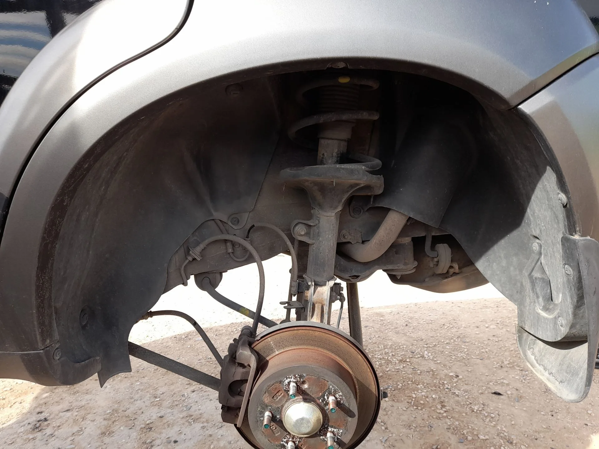 Plastico Pase Rueda Tras. Izq. para Hyundai Tucson (Jm)