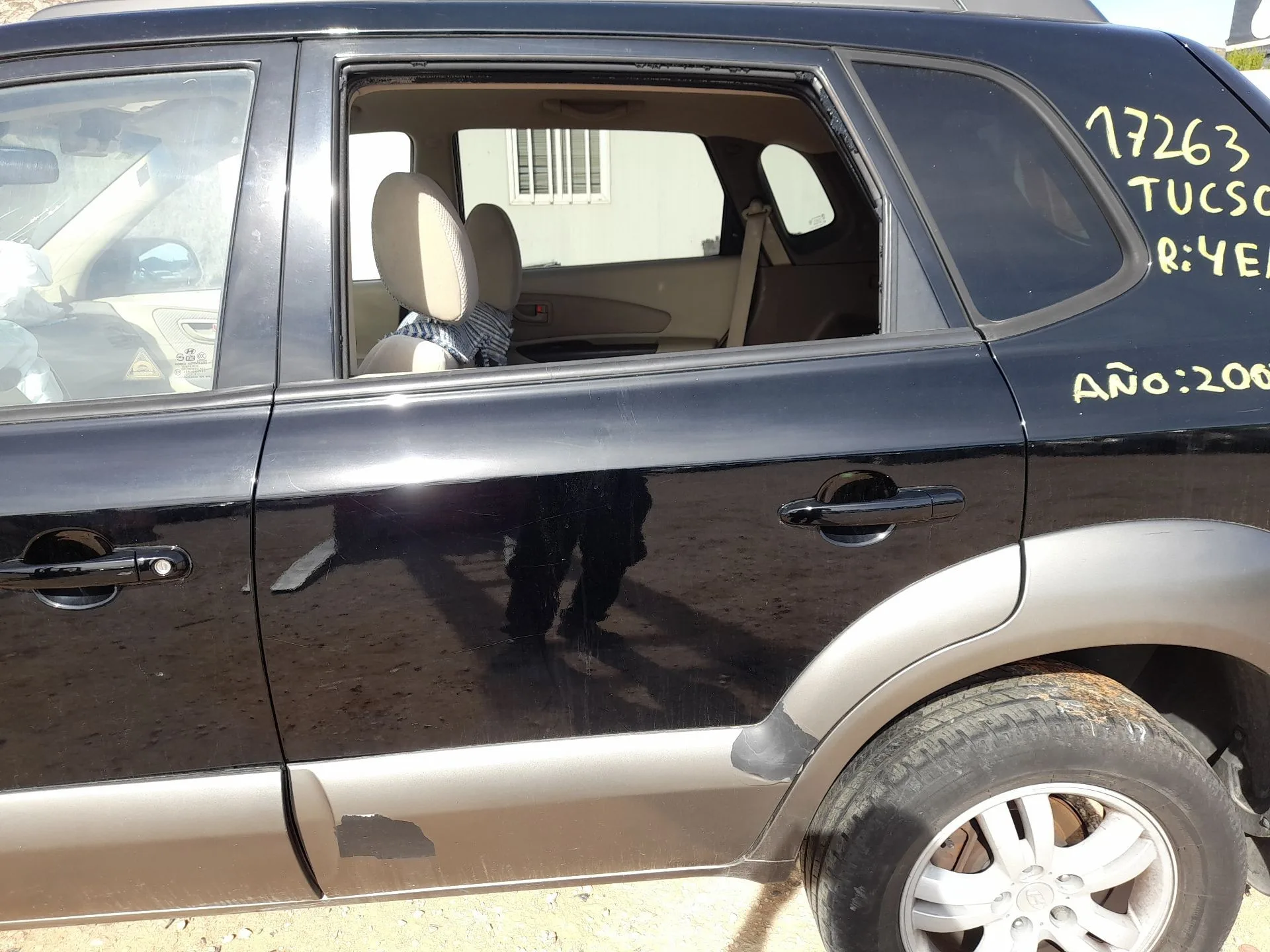 Puerta Trasera Izquierda para Hyundai Tucson (Jm)