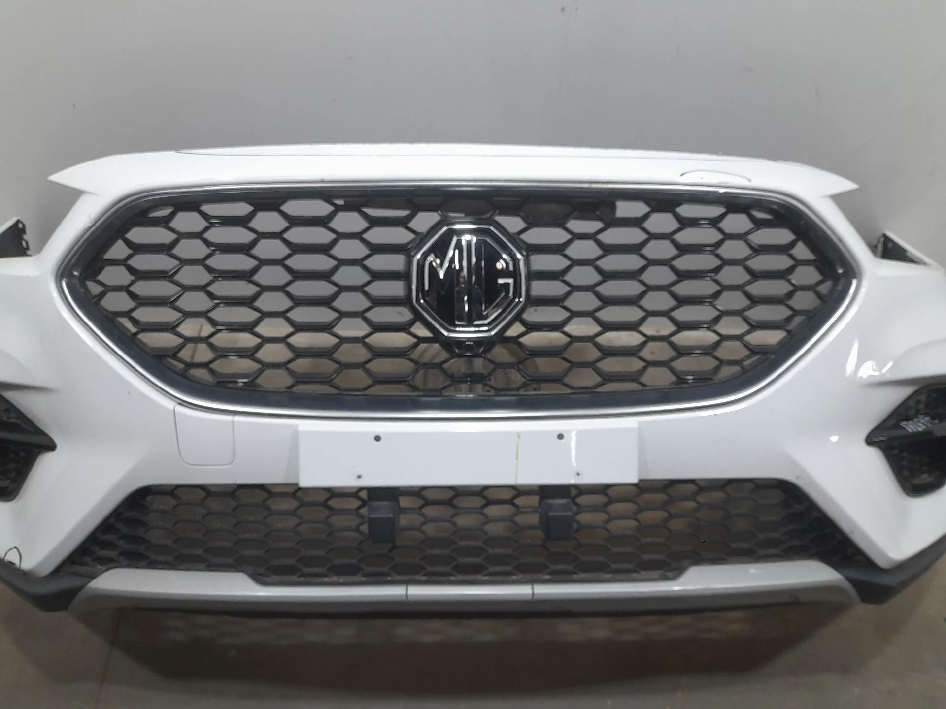 Paragolpes Delantero para Mg Zs Suv (Azs1)