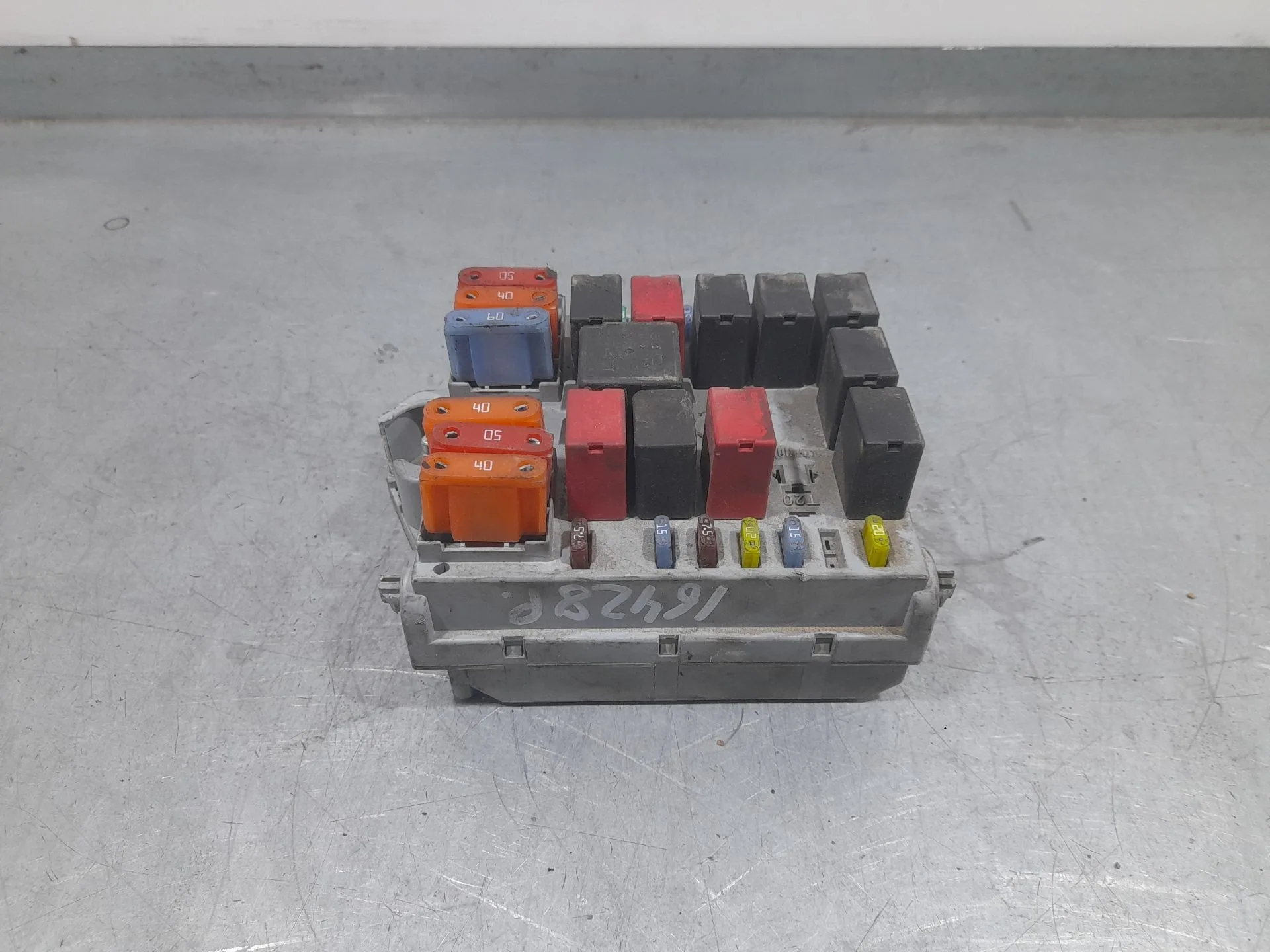 Caja Reles / Fusibles para Alfa Romeo 147 (937_)