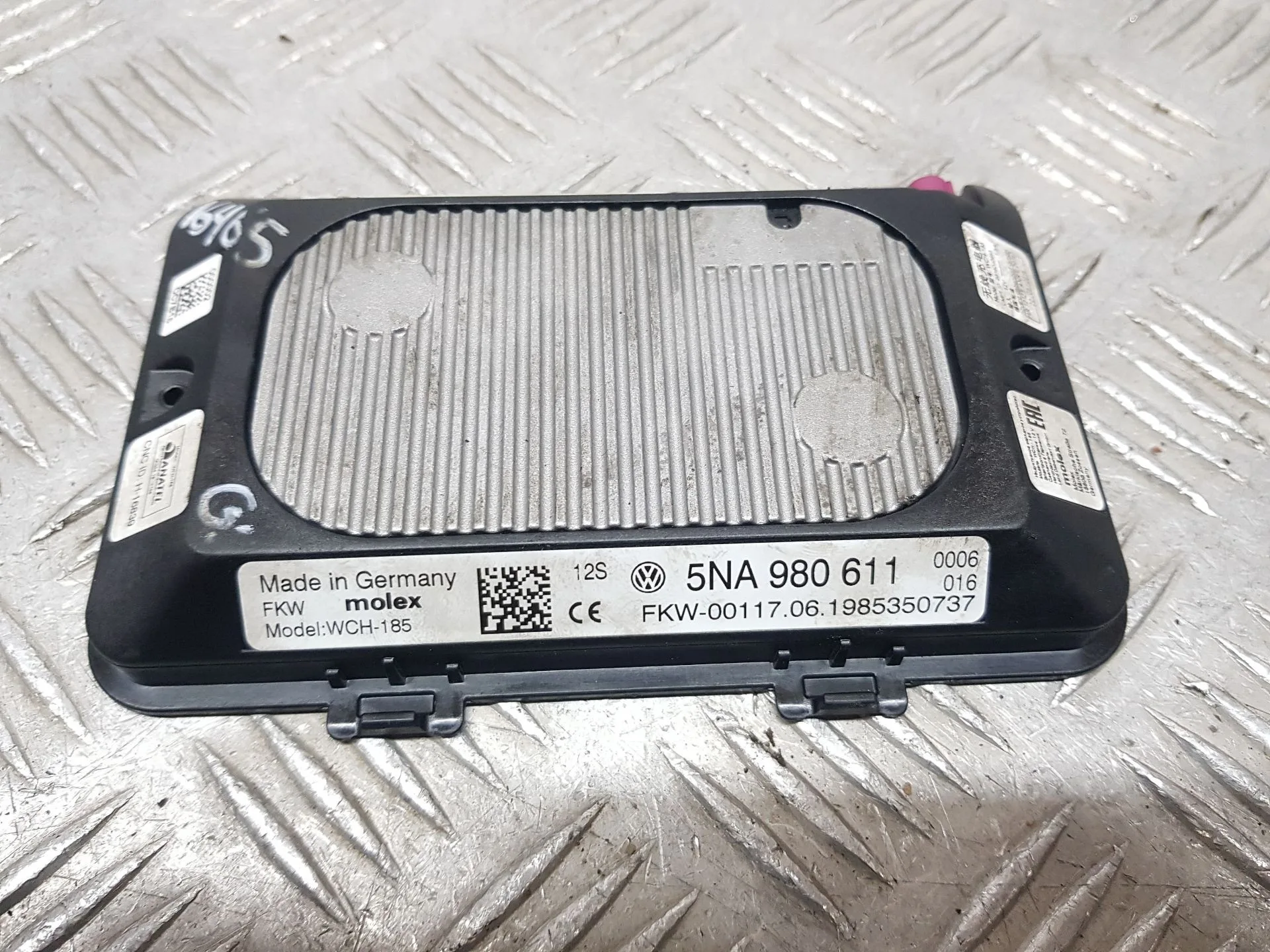 Cargador Inductivo para Volkswagen Polo Vi (Aw1, Bz1, Ae1)