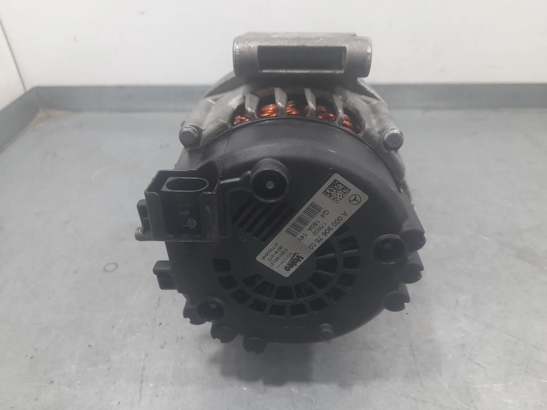 Alternador para Mercedes-Benz Clase C Descapotable (A205)