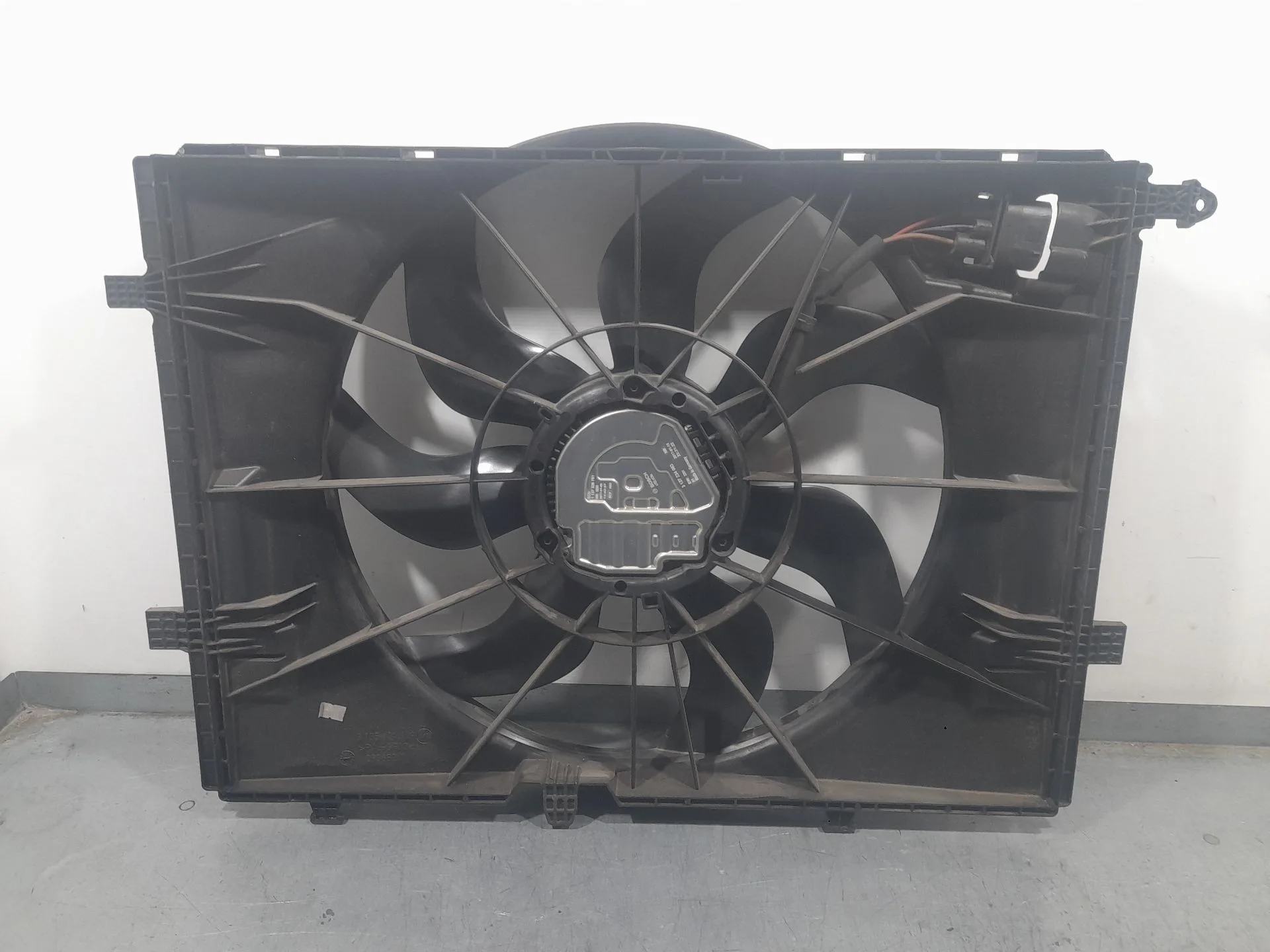 Electroventilador para Mercedes-Benz Clase C Descapotable (A205)