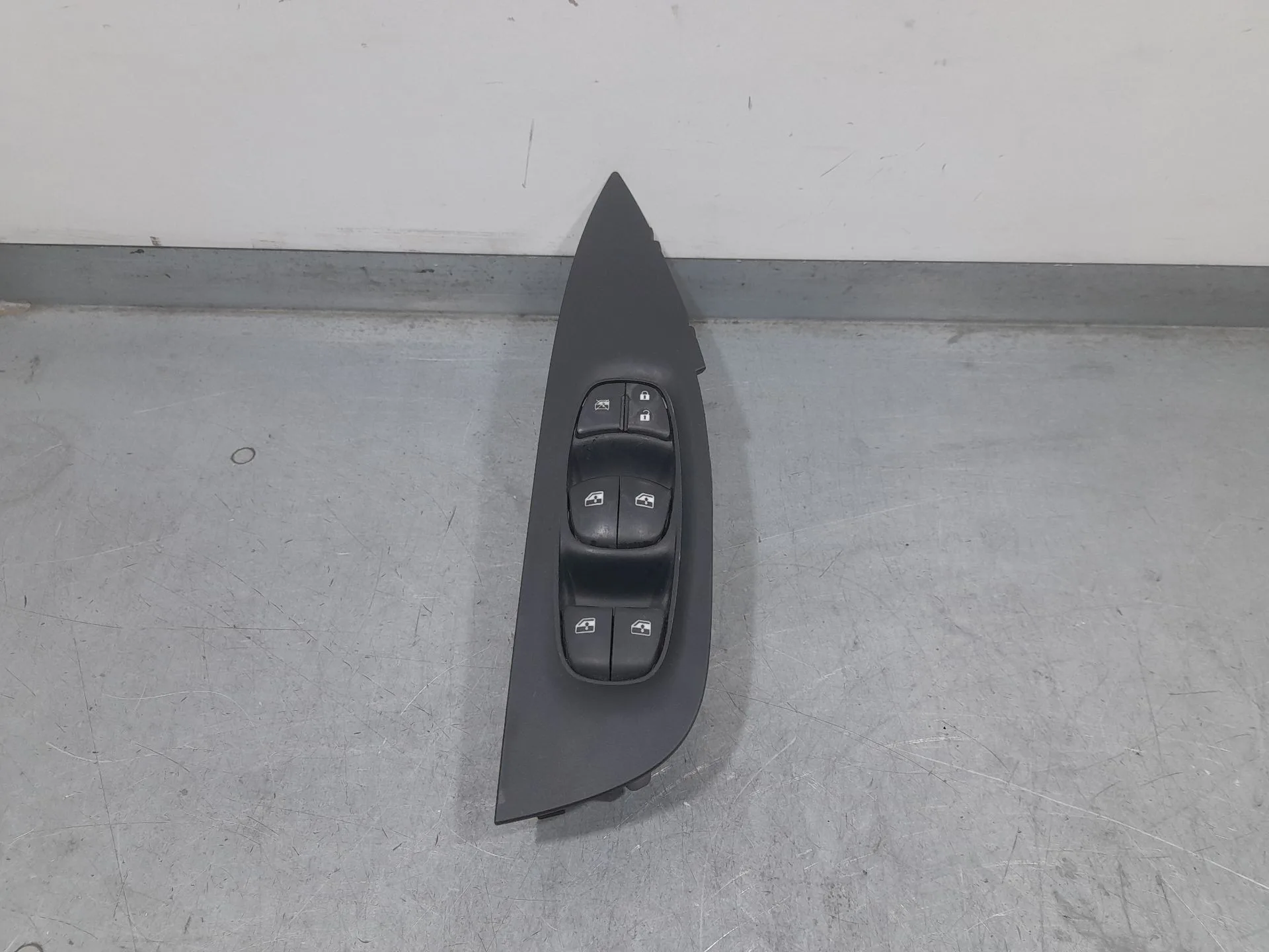 Mando Elevalunas Delantero Izquierdo para Nissan Qashqai Ii (J11, J11_)