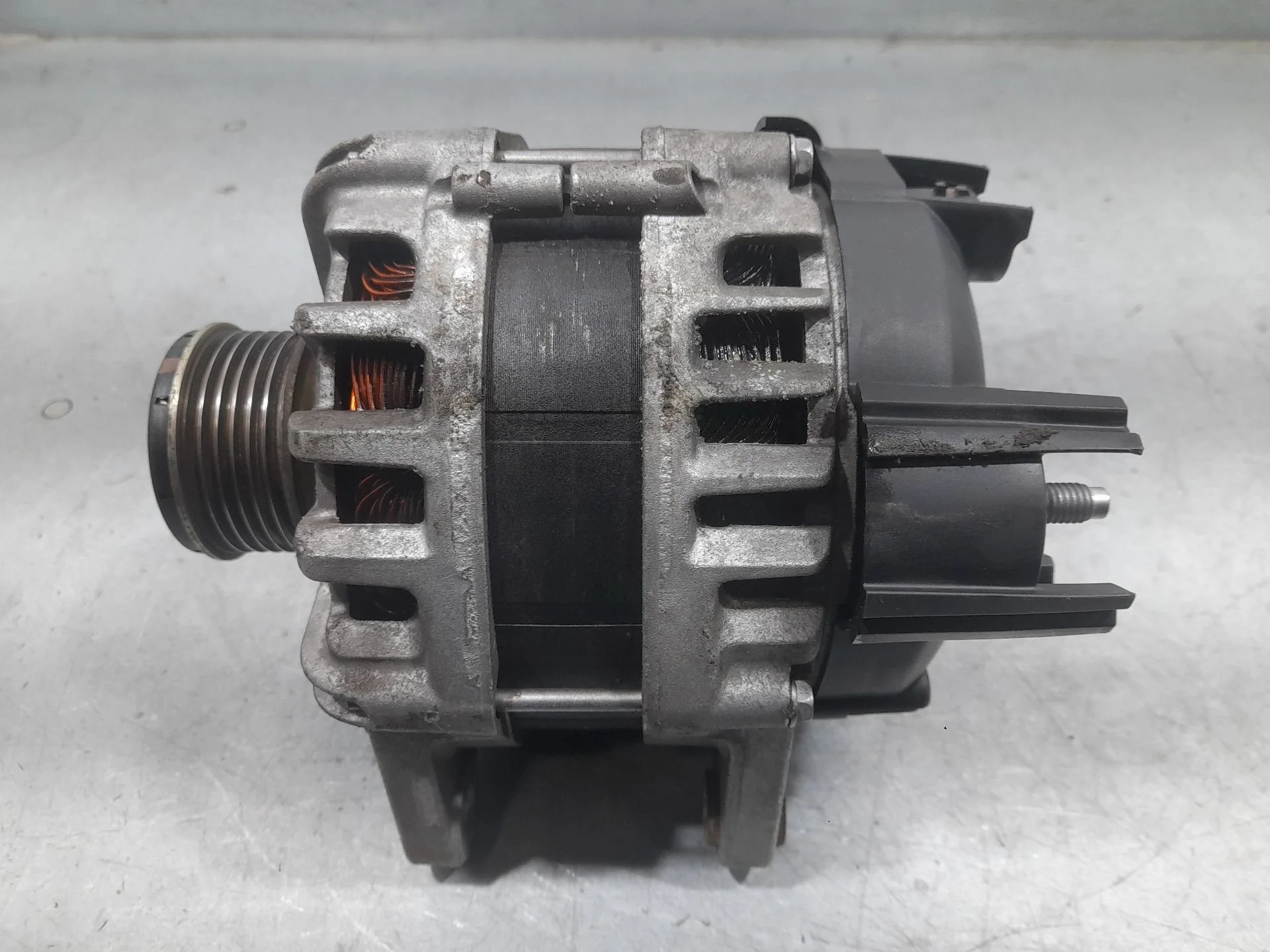 Alternador para Renault Megane Iv Sport Tourer (K9A/M/N_)