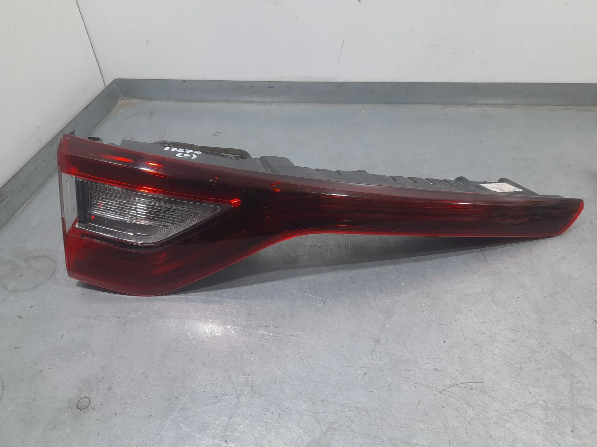 Piloto Trasero Izquierdo Interior para Renault Megane Iv Sport Tourer (K9A/M/N_)