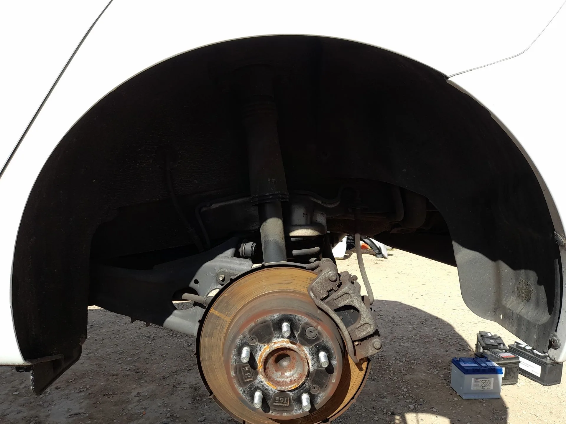 Plastico Pase Rueda Tras. Izq. para Hyundai I30 (Fd)