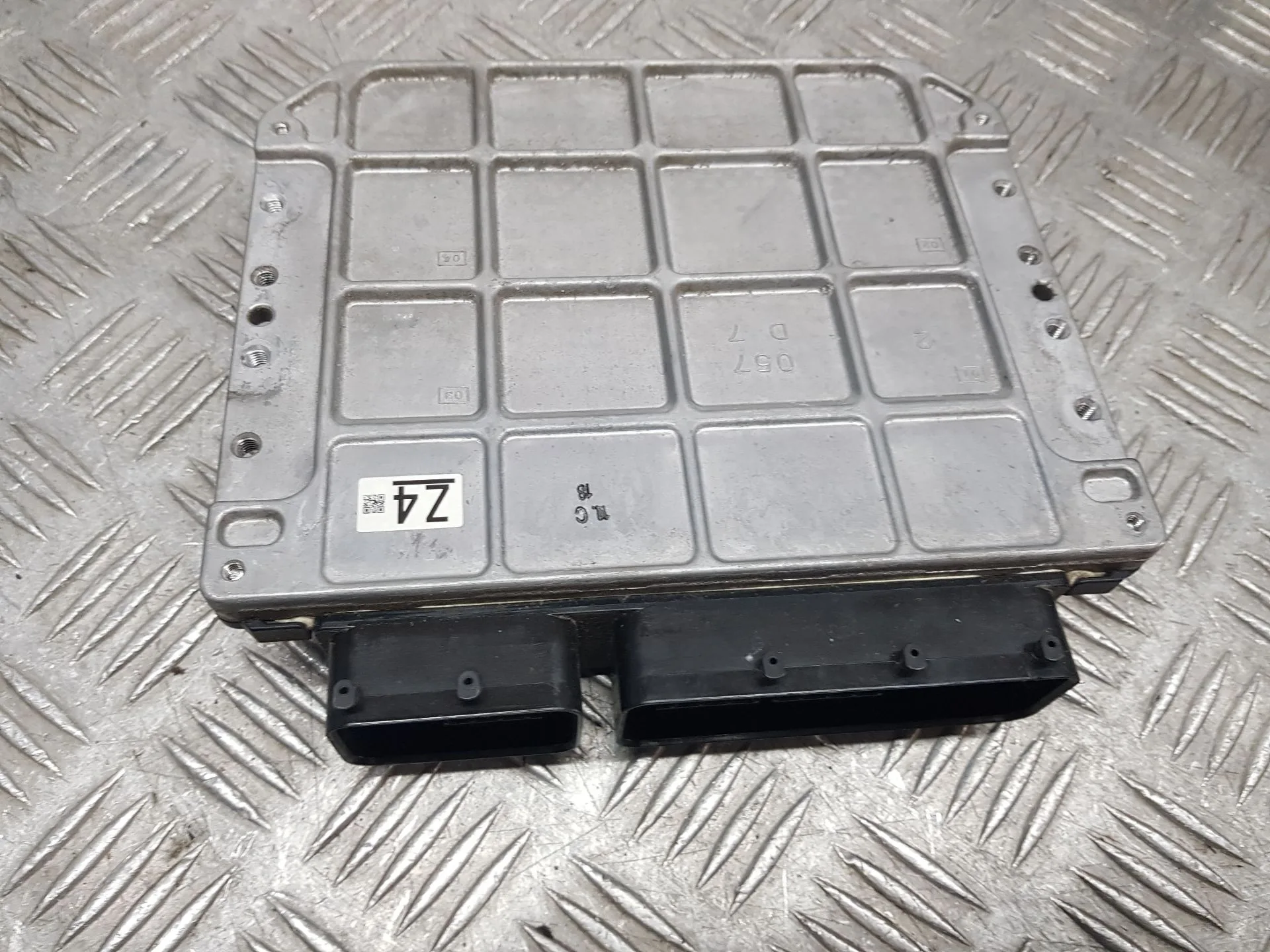 Centralita Motor Uce para Toyota Prius (_W3_)