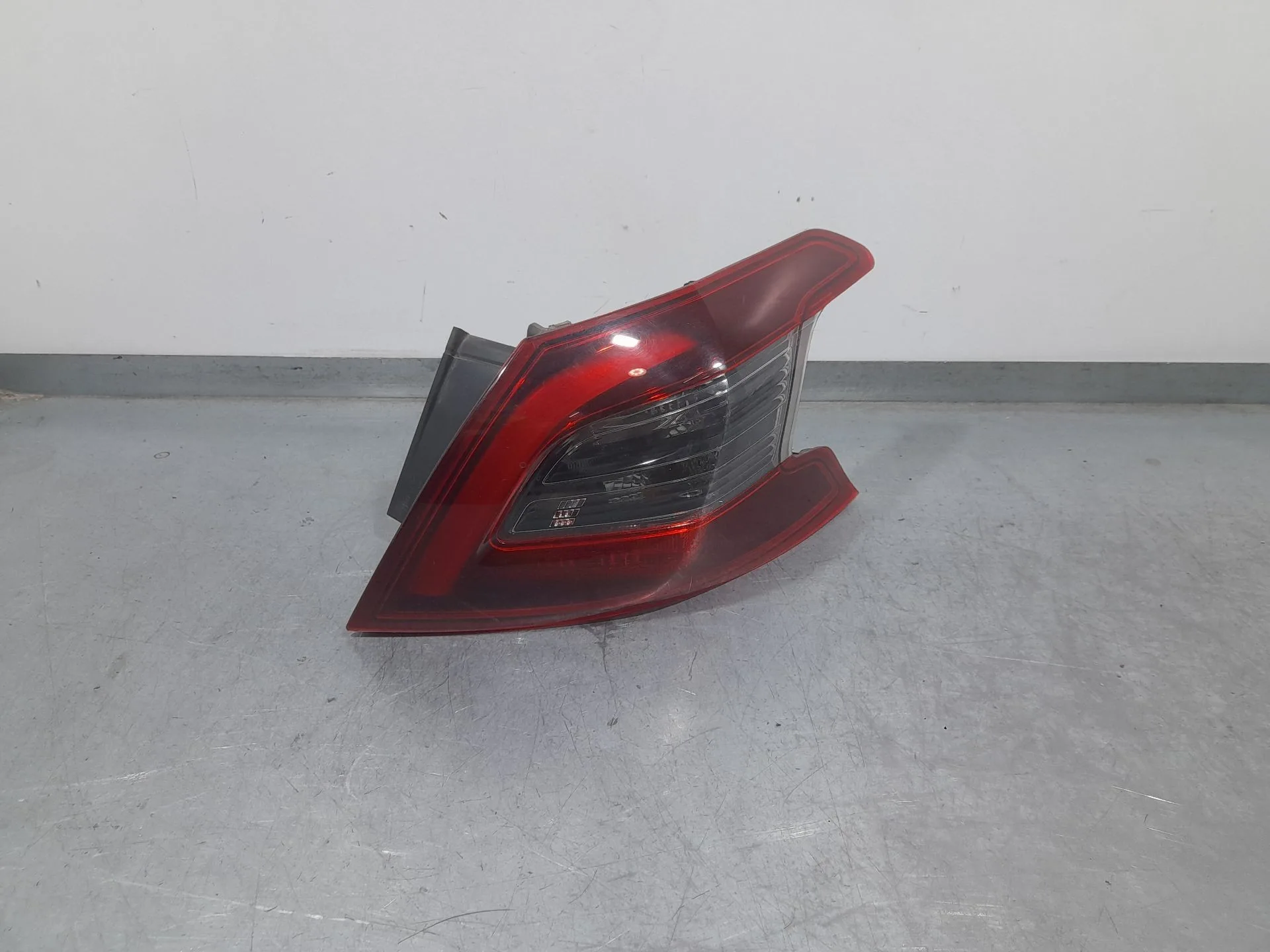 Piloto Trasero Derecho Exterior para Peugeot 308 Ii (Lb_, Lp_, Lw_, Lh_, L3_)