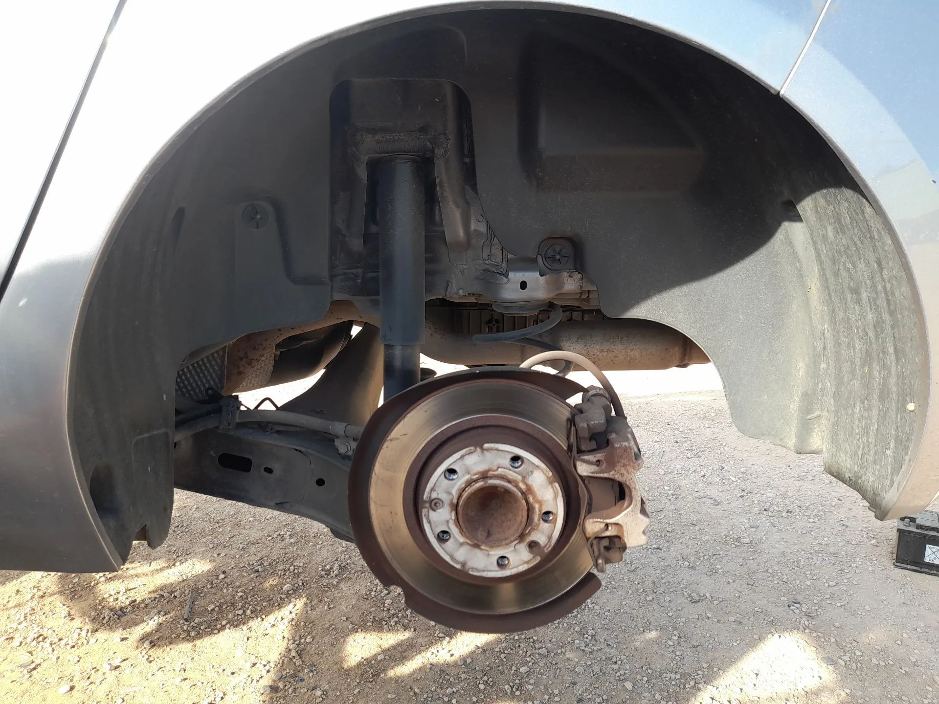 Plastico Pase Rueda Tras. Izq. para Peugeot 308 Ii (Lb_, Lp_, Lw_, Lh_, L3_)