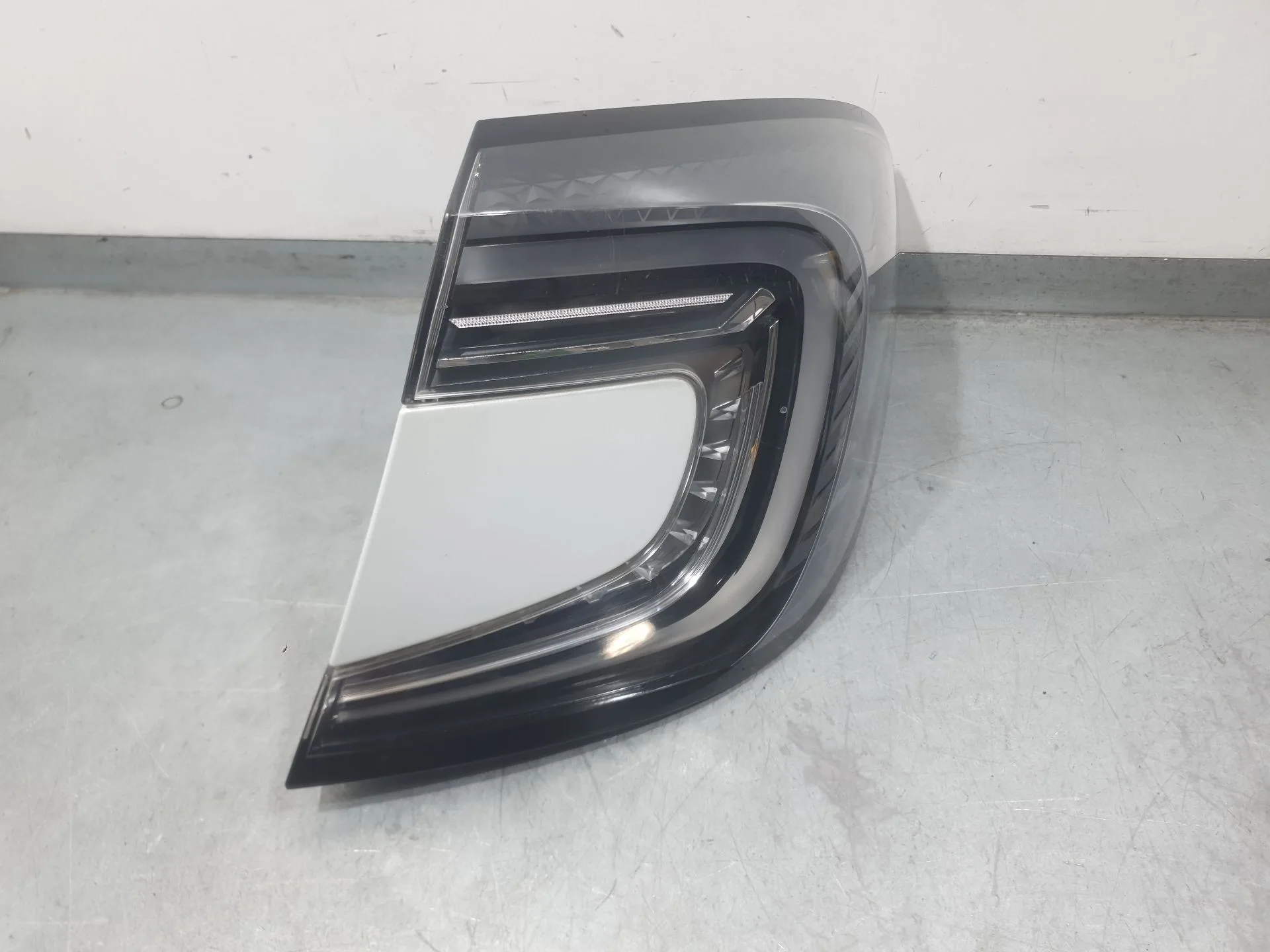 Piloto Trasero Derecho Exterior para Renault Captur Ii (Hf_)