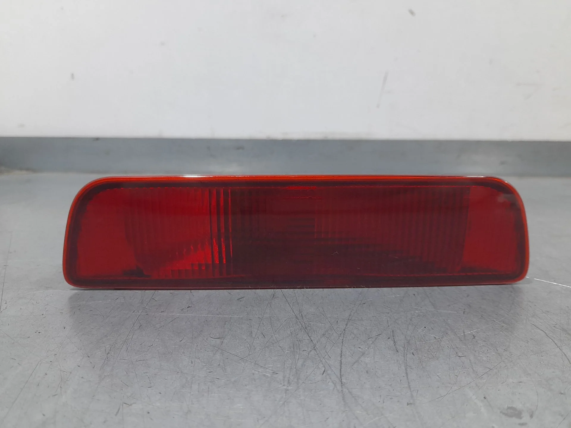 Piloto Trasero Central para Nissan Micra V (K14)