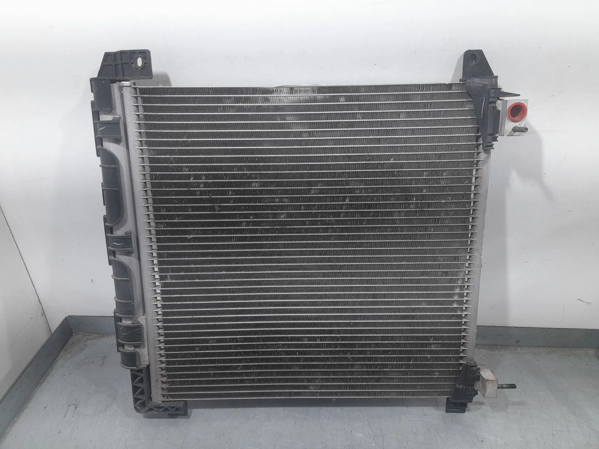 Condensador / Radiador Aire Acondicionado para Mahindra Kuv 100 Nxt