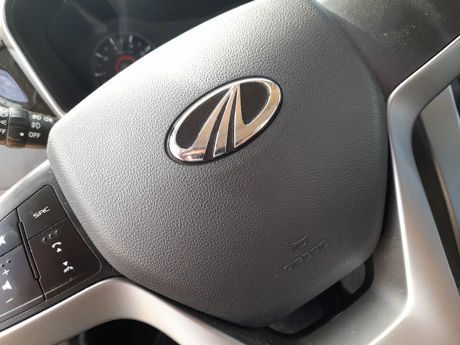 Kit Airbag para Mahindra Kuv 100 Nxt