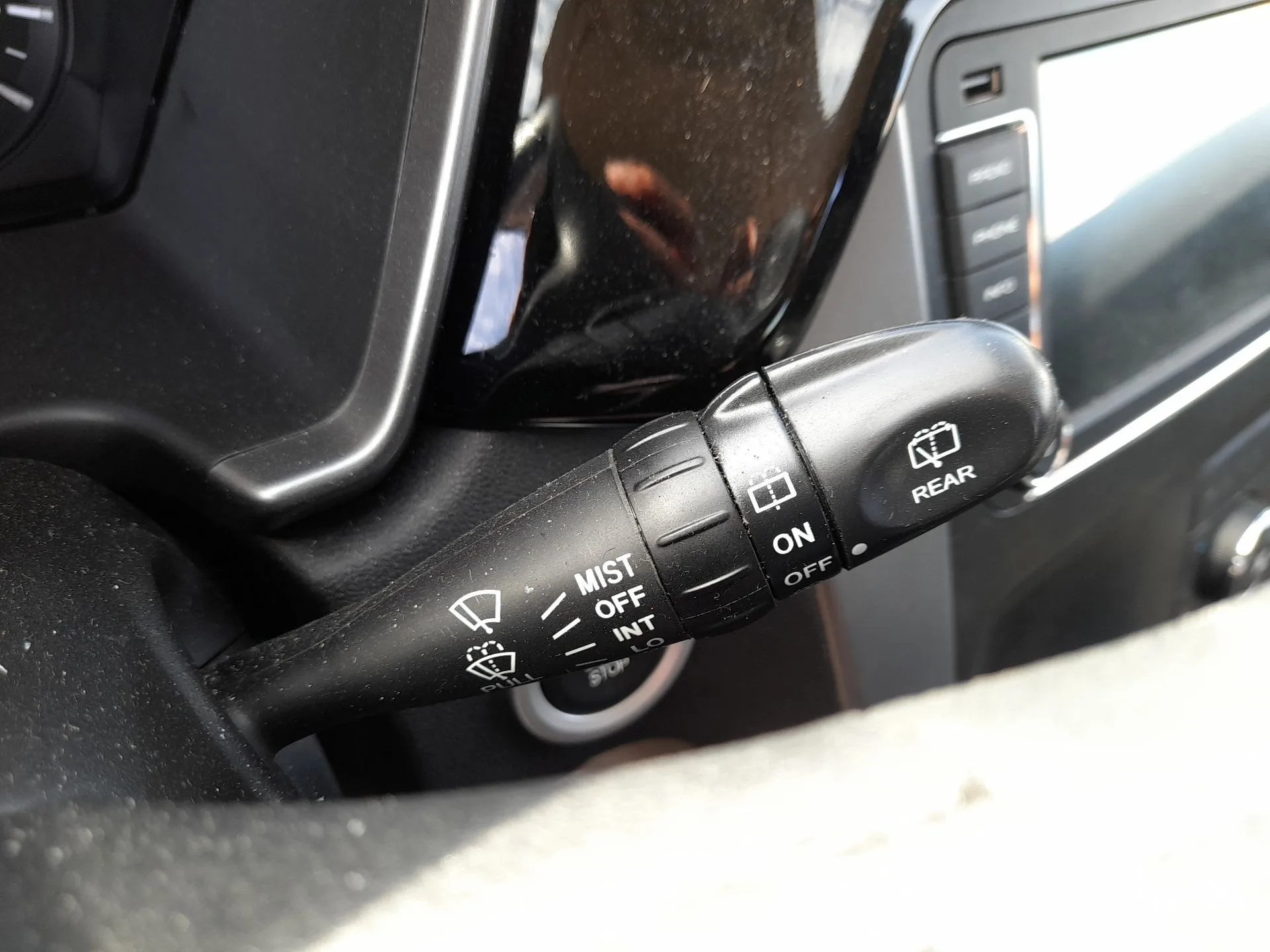 Mando Luces Y Limpia para Mahindra Kuv 100 Nxt