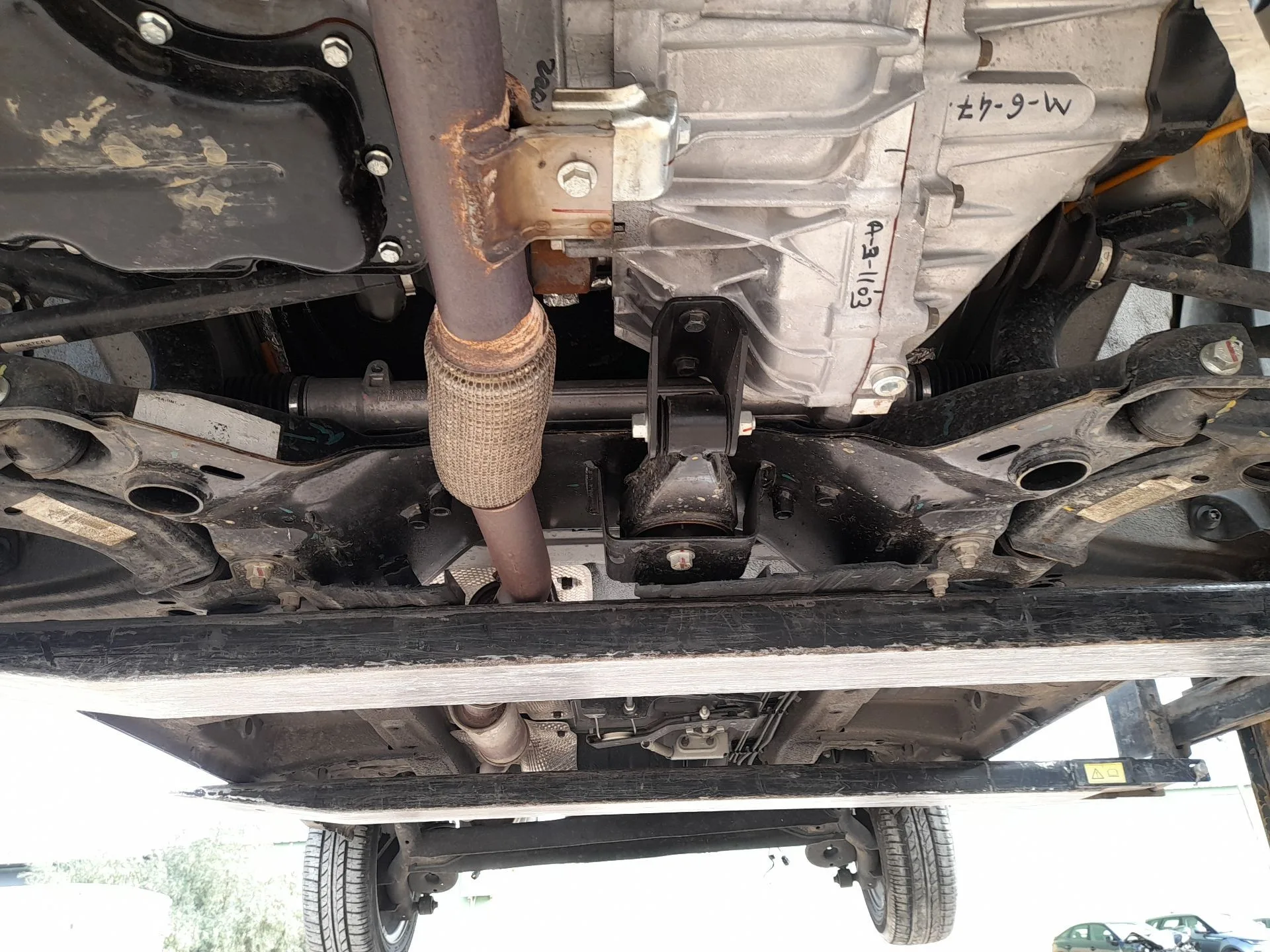 Puente Delantero para Mahindra Kuv 100 Nxt