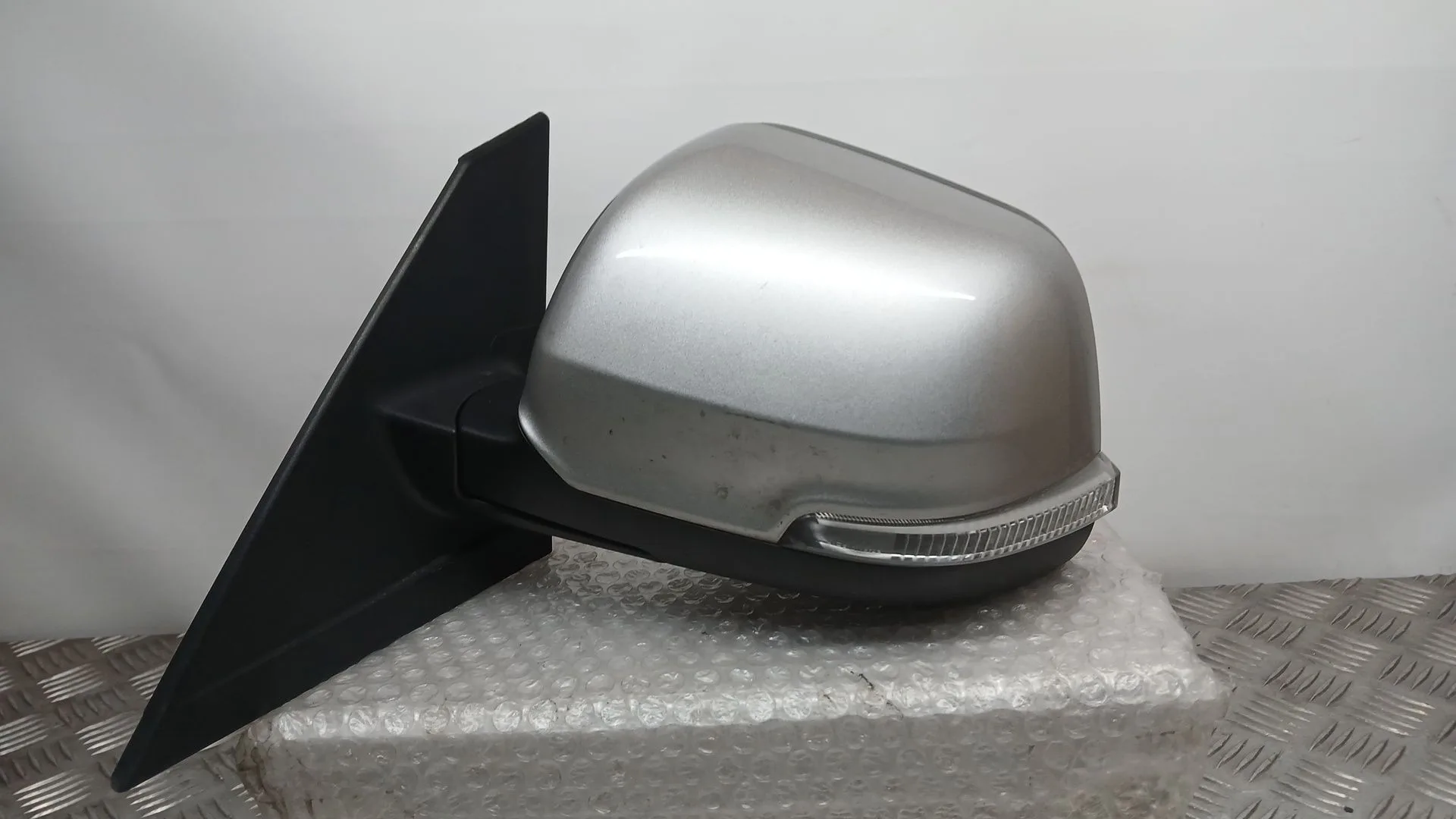 Retrovisor Izquierdo para Mahindra Kuv 100 Nxt