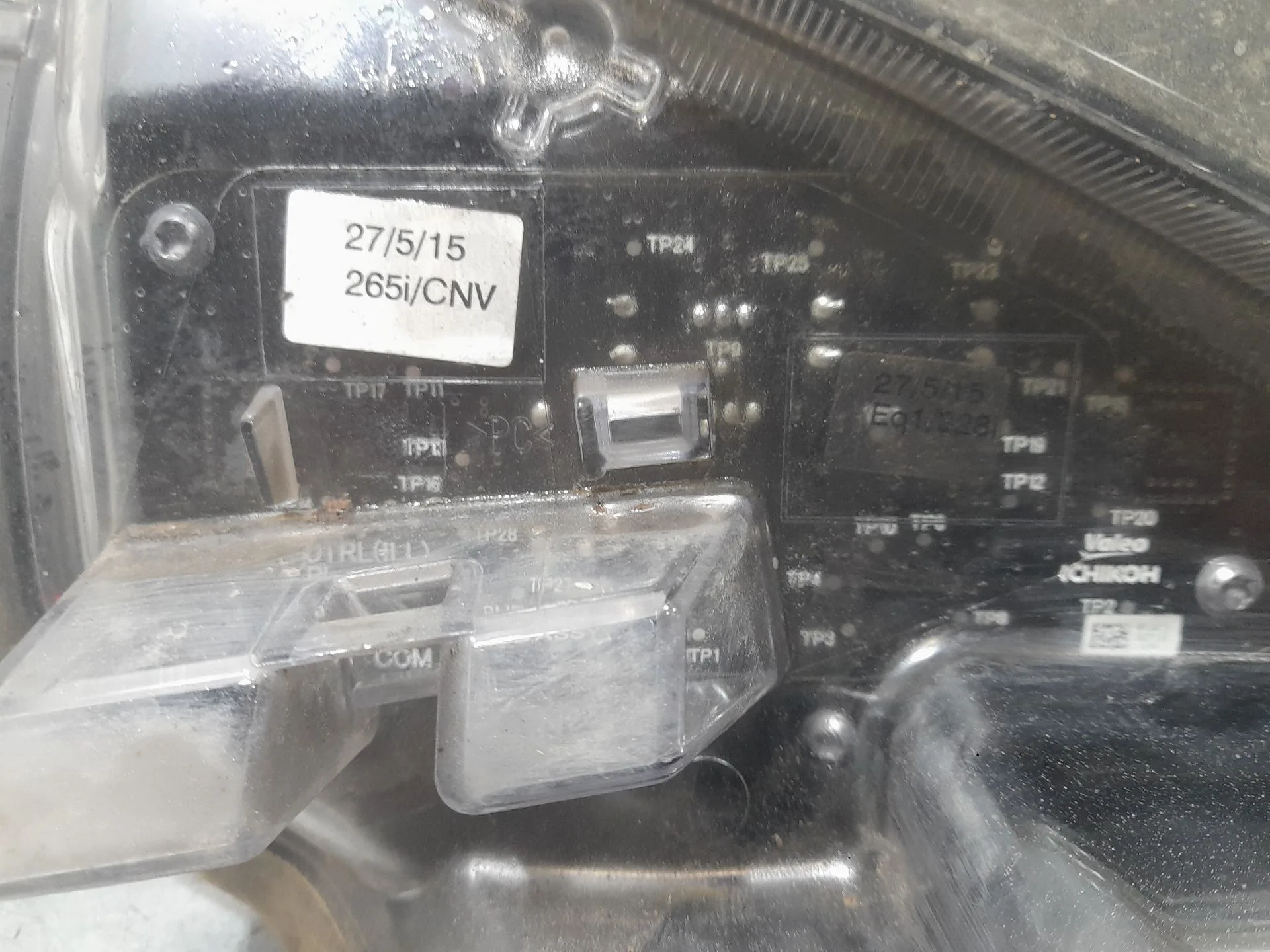 Faro Izquierdo para Toyota Auris (_E18_)