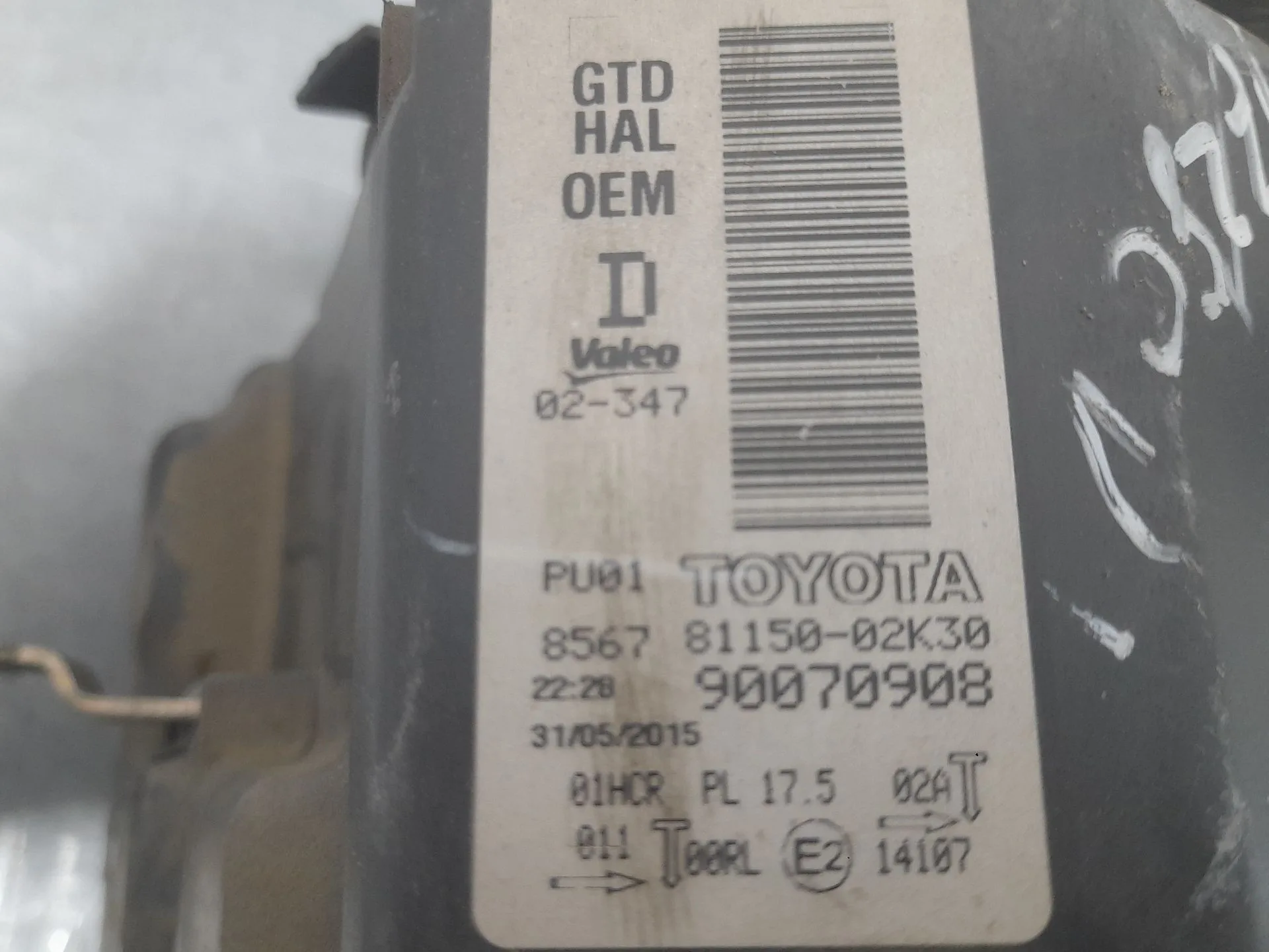 Faro Izquierdo para Toyota Auris (_E18_)