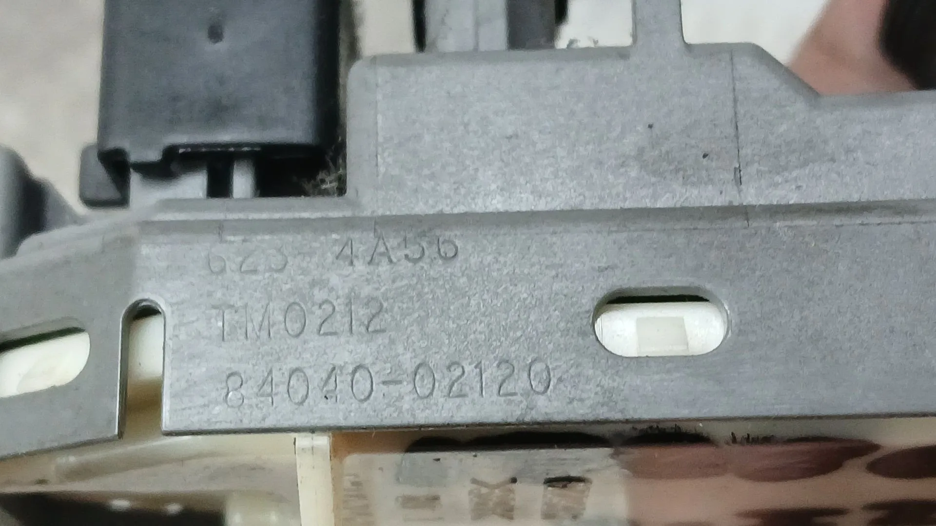 Mando Elevalunas Delantero Izquierdo para Toyota Auris (_E18_)