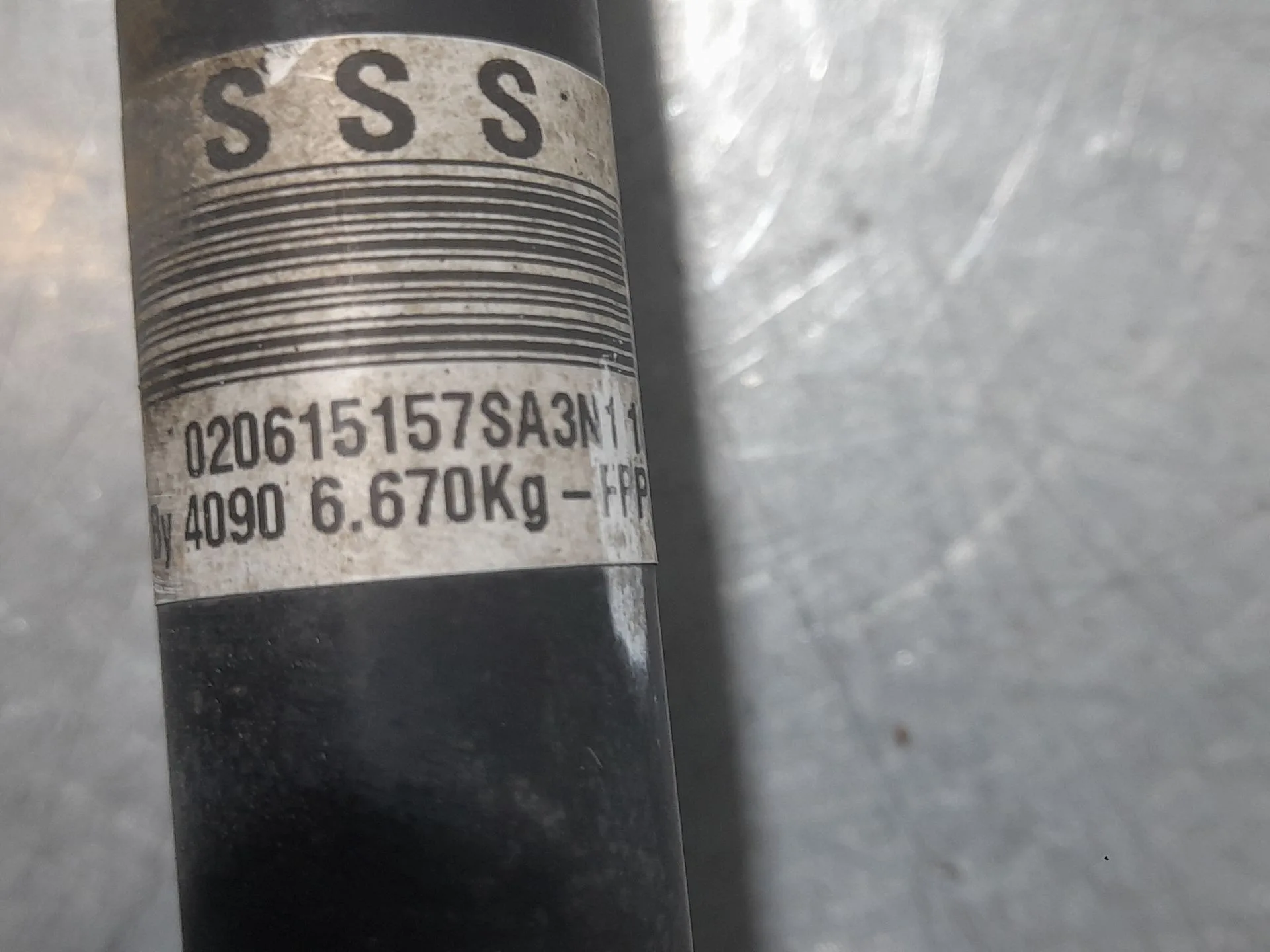 Transmision Delantera Izquierda para Toyota Auris (_E18_)