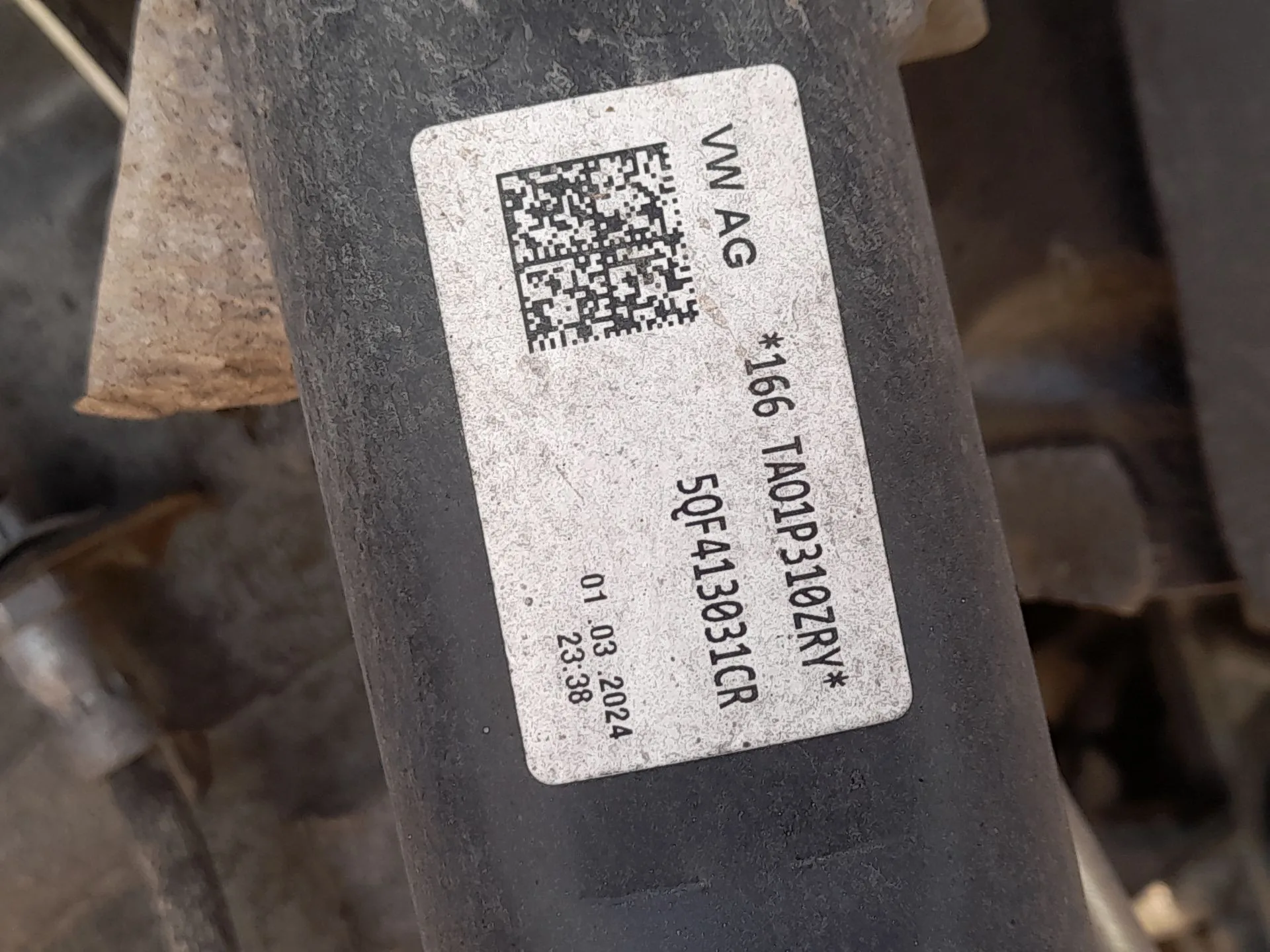 Amortiguador Delantero Derecho para Audi Q3 Sportback (F3N)