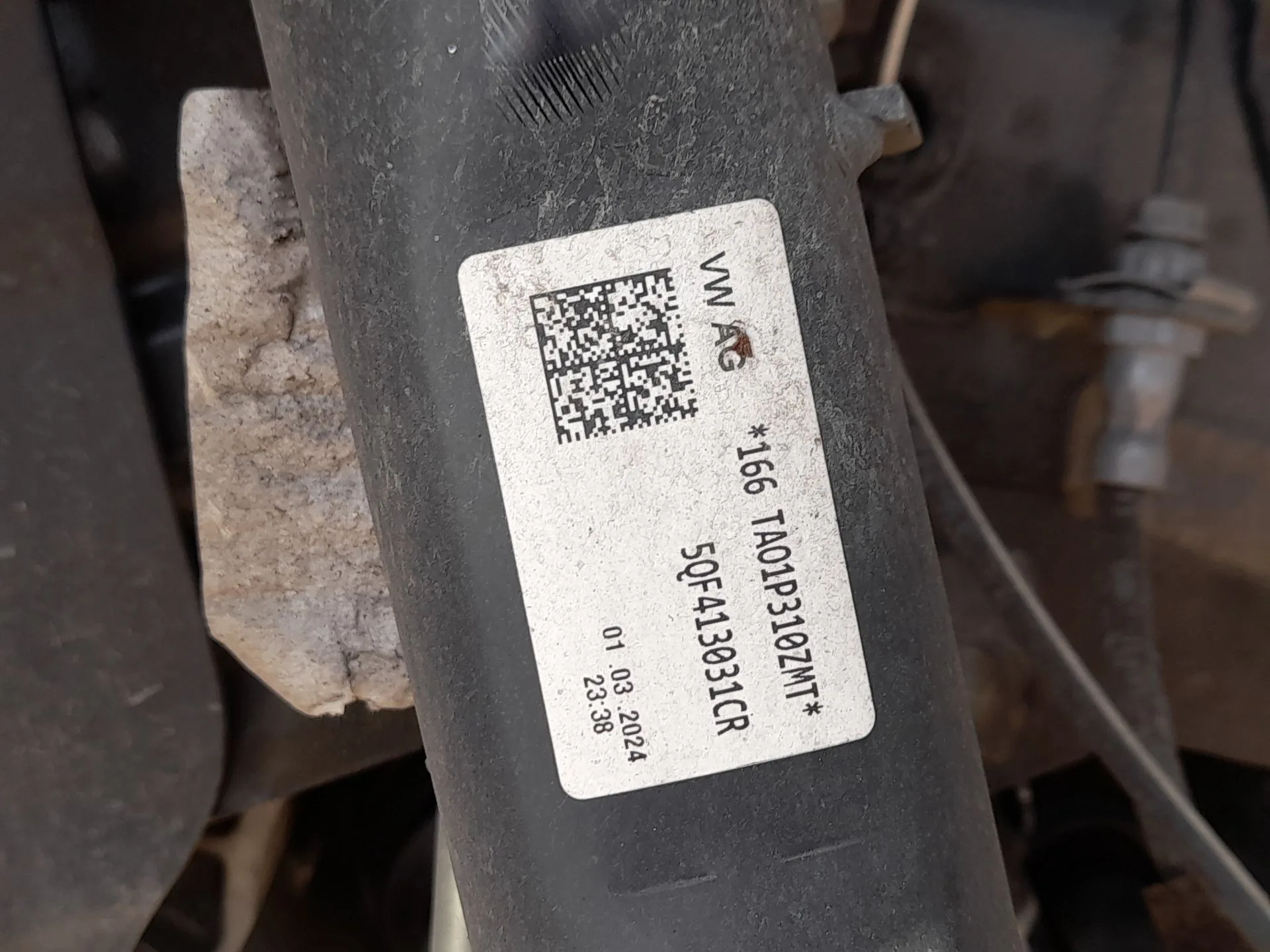 Amortiguador Delantero Izquierdo para Audi Q3 Sportback (F3N)