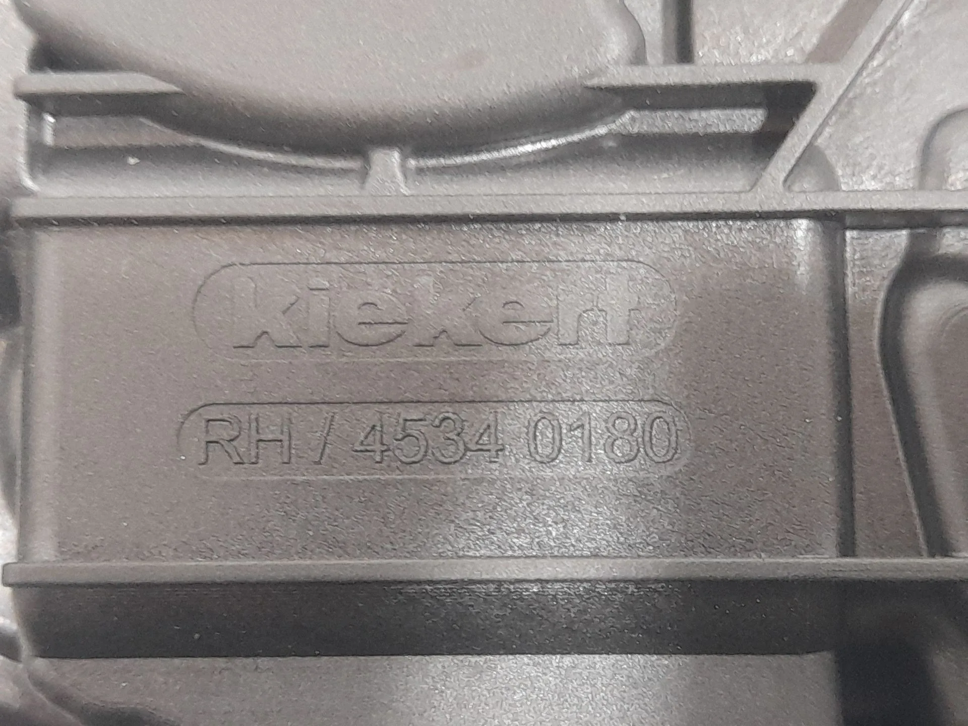 Cerradura Puerta Delantera Derecha para Audi Q3 Sportback (F3N)