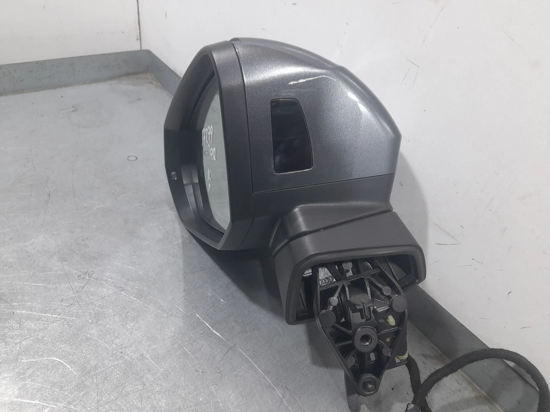 Retrovisor Izquierdo para Audi Q3 Sportback (F3N)