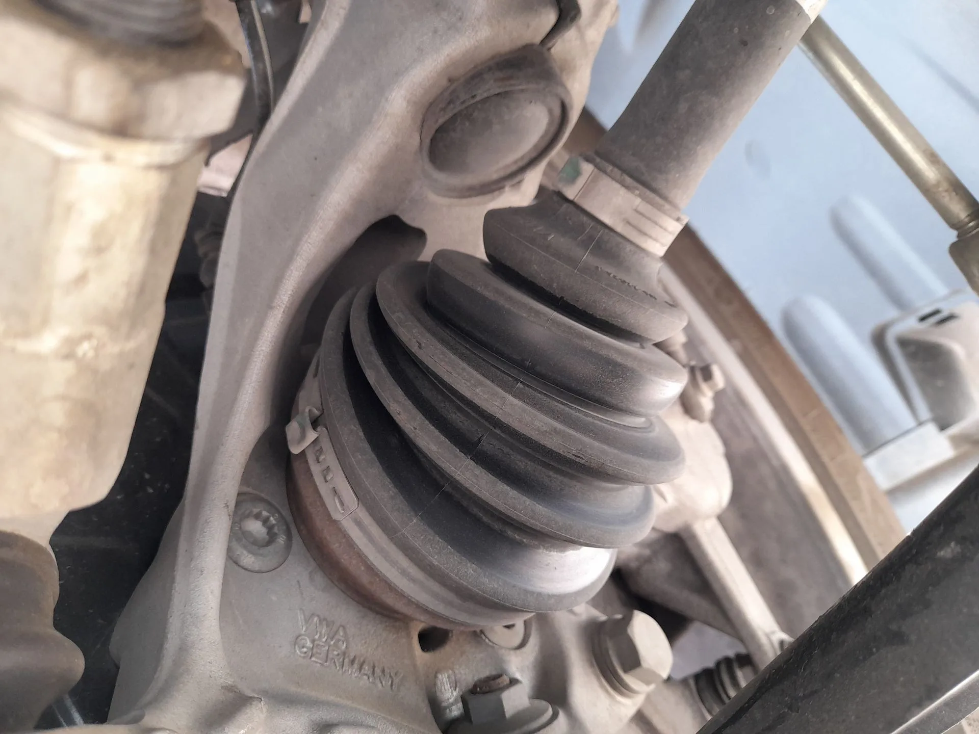 Transmision Delantera Izquierda para Audi Q3 Sportback (F3N)