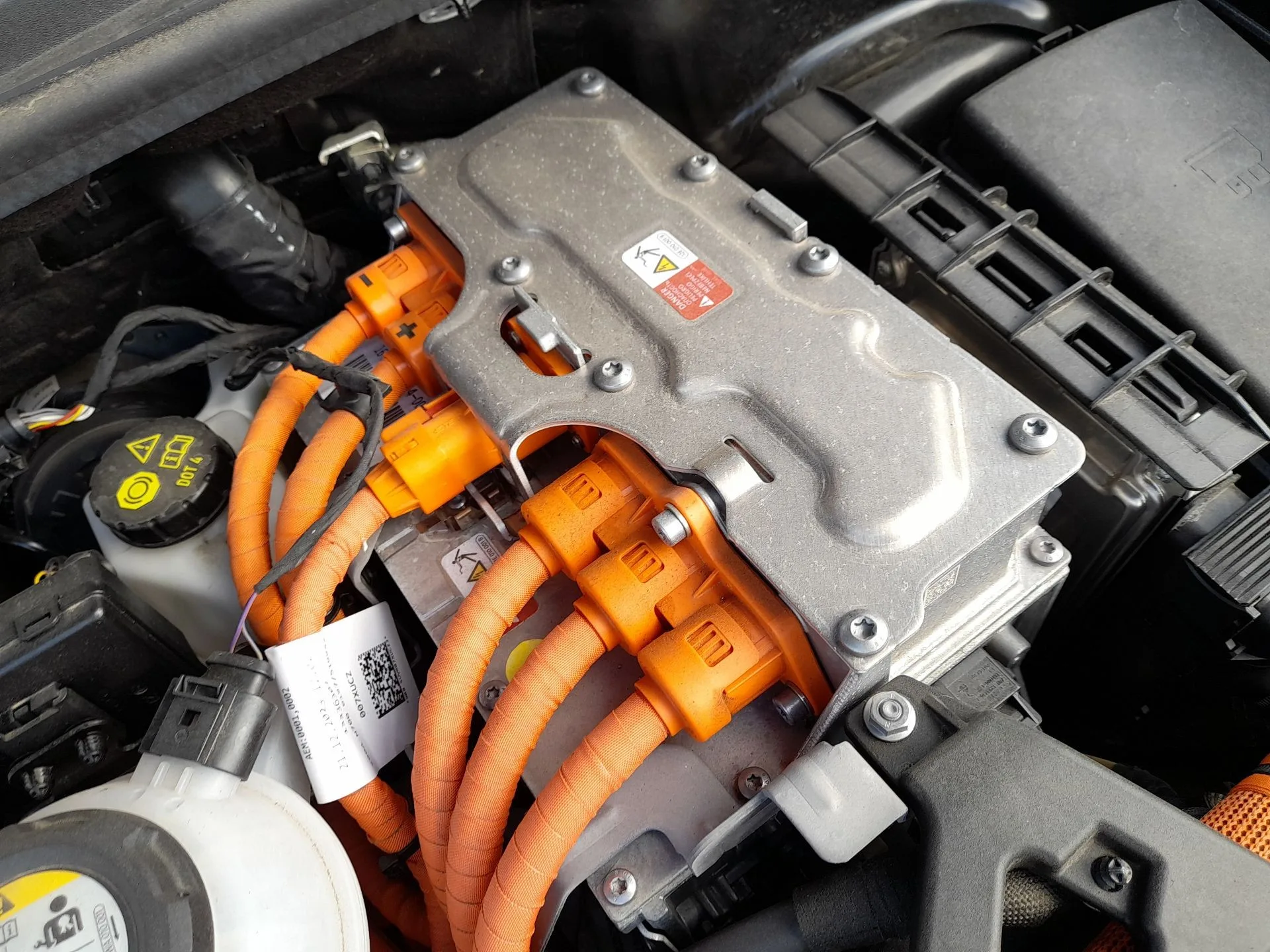 Transformador Hibrido para Audi Q3 Sportback (F3N)