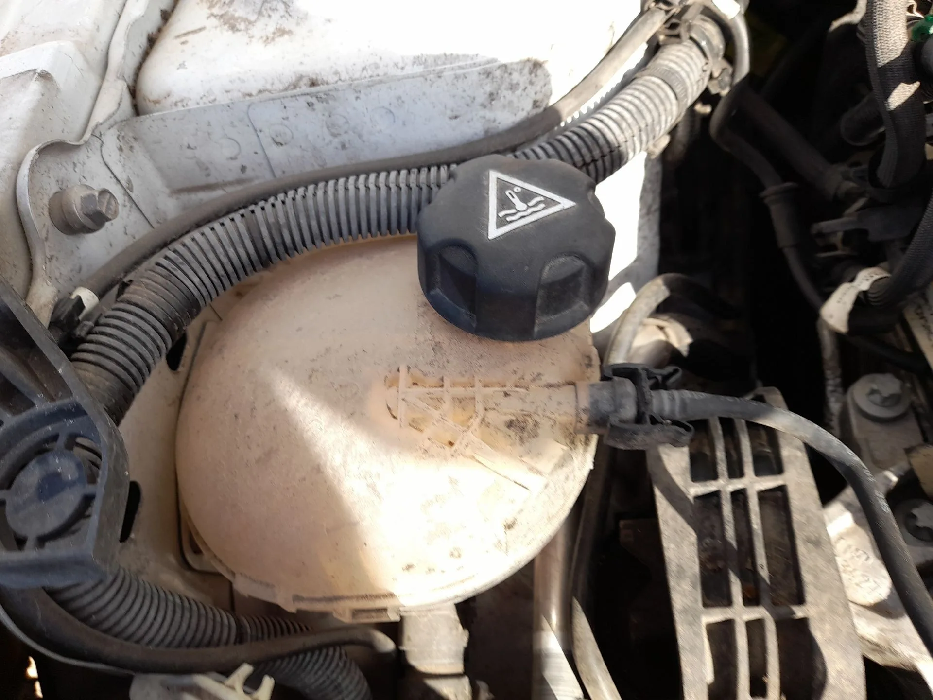 Deposito Expansion para Peugeot 208 Ii (Ub_, Up_, Uw_, Uj_)