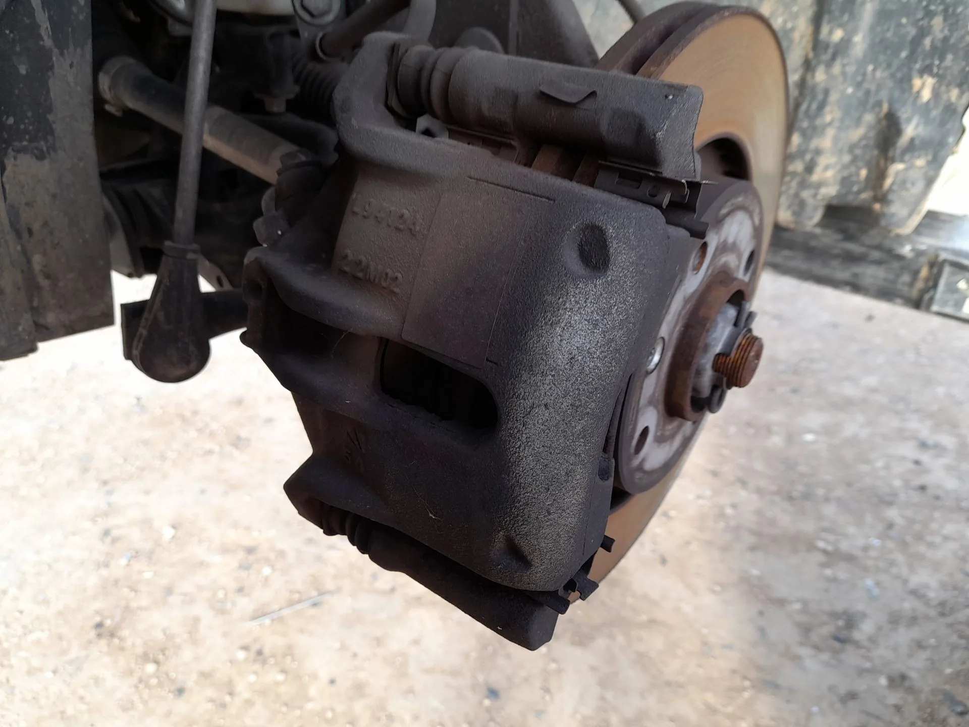 Pinza Freno Delantera Izquierda para Peugeot 208 Ii (Ub_, Up_, Uw_, Uj_)