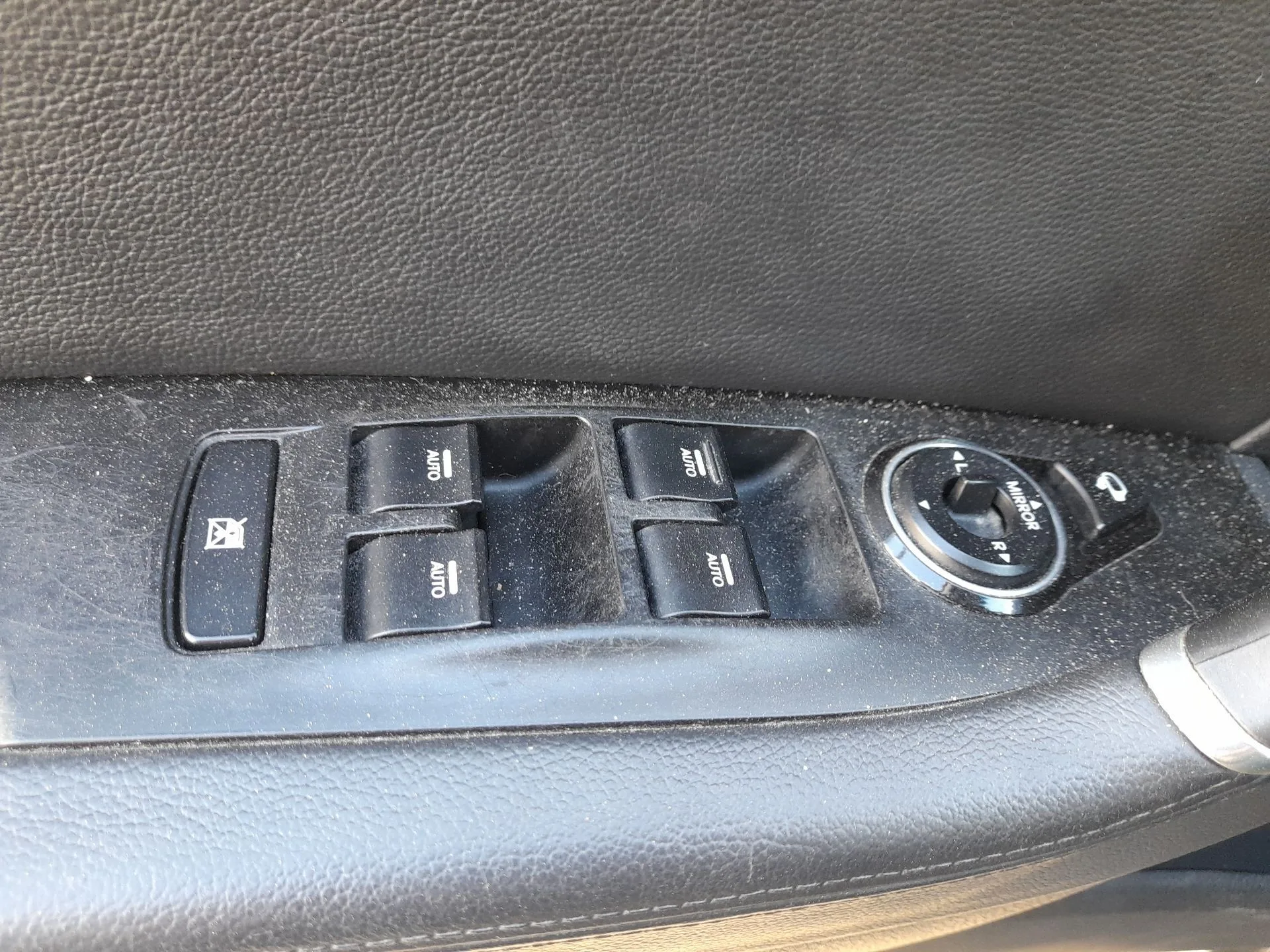 Mando Elevalunas Delantero Izquierdo para Hyundai I40 I (Vf)