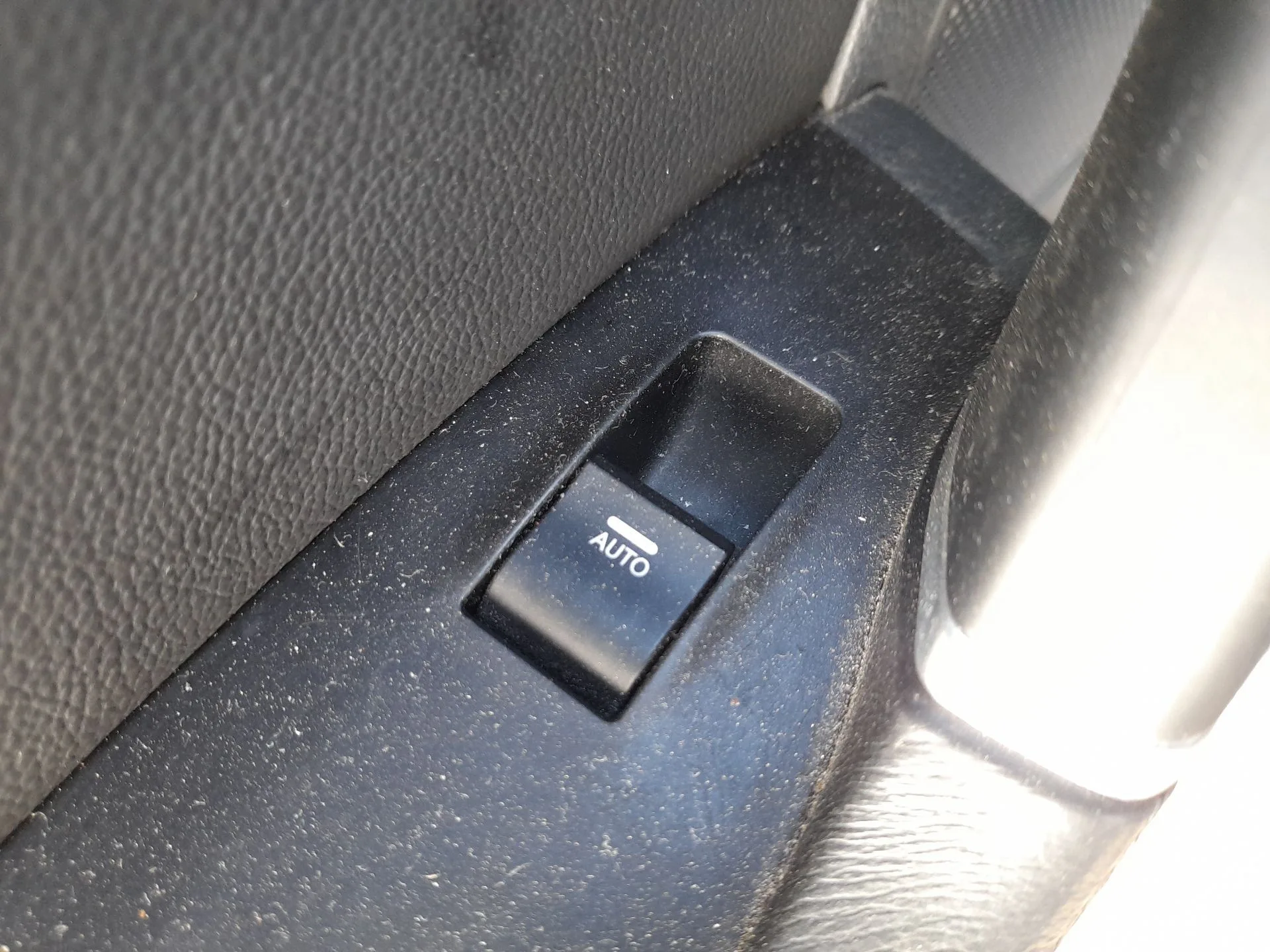Mando Elevalunas Trasero Izquierdo para Hyundai I40 I (Vf)