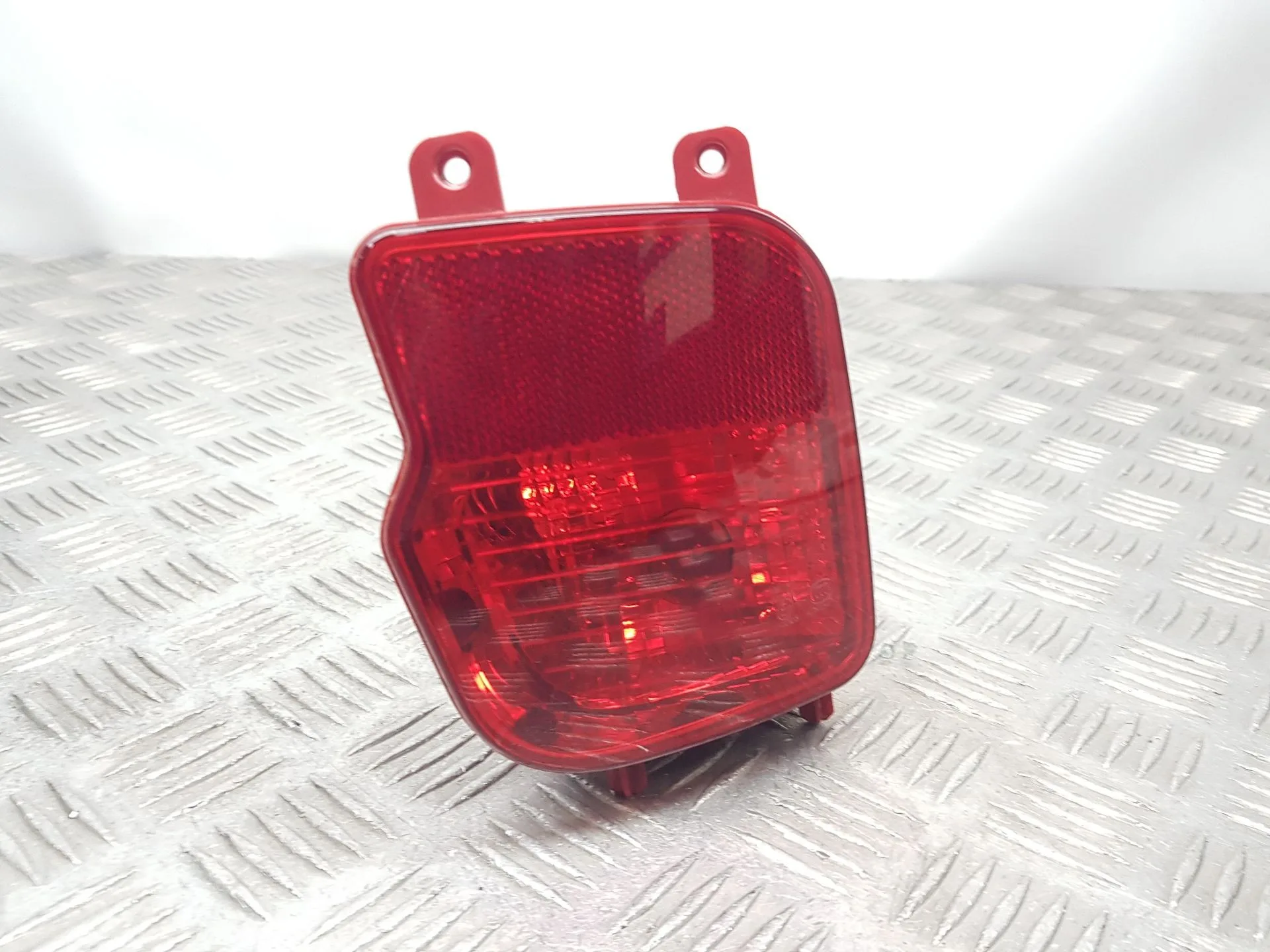 Piloto Trasero Derecho Paragolpes para Peugeot 3008