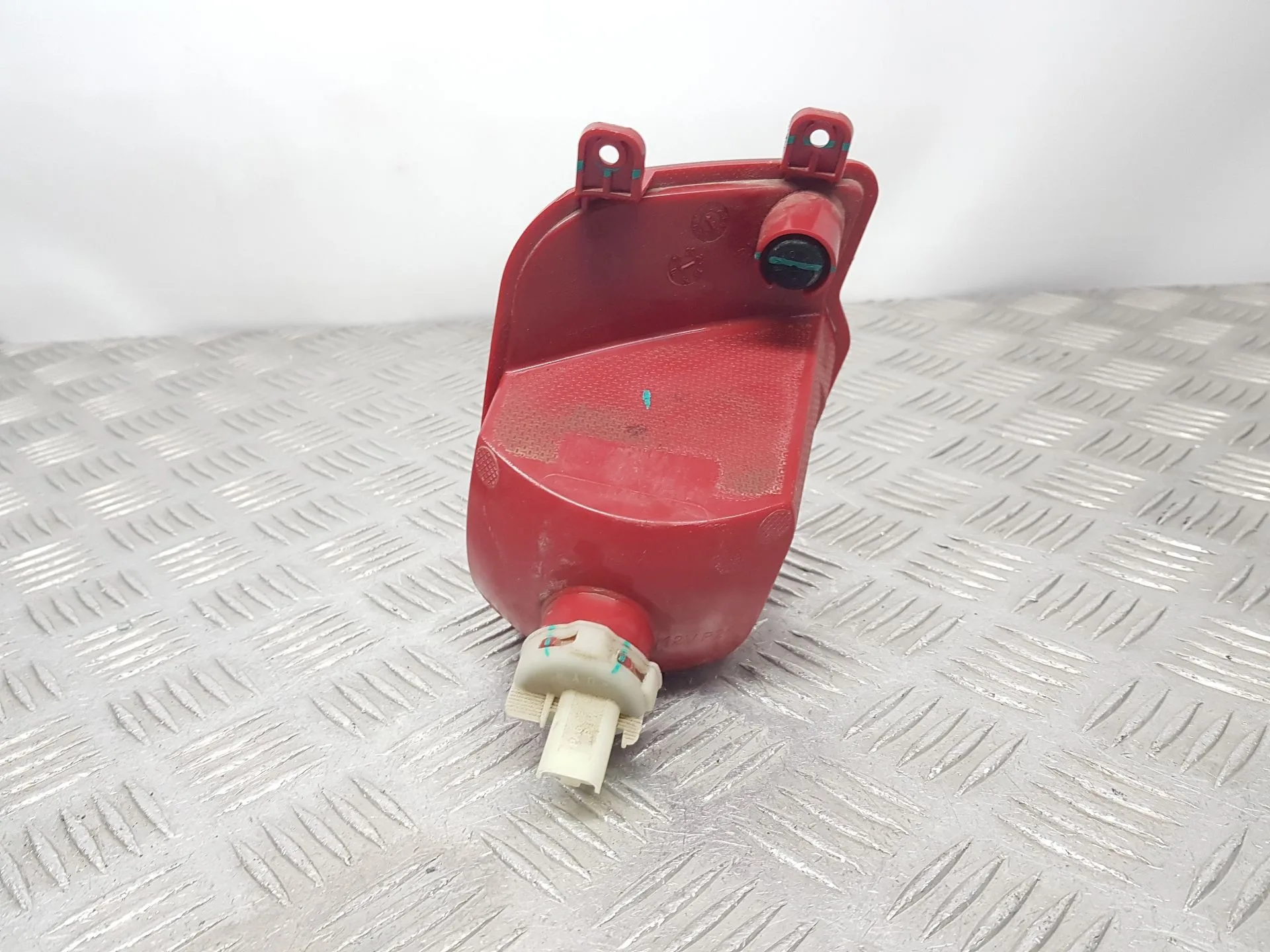 Piloto Trasero Derecho Paragolpes para Peugeot 3008